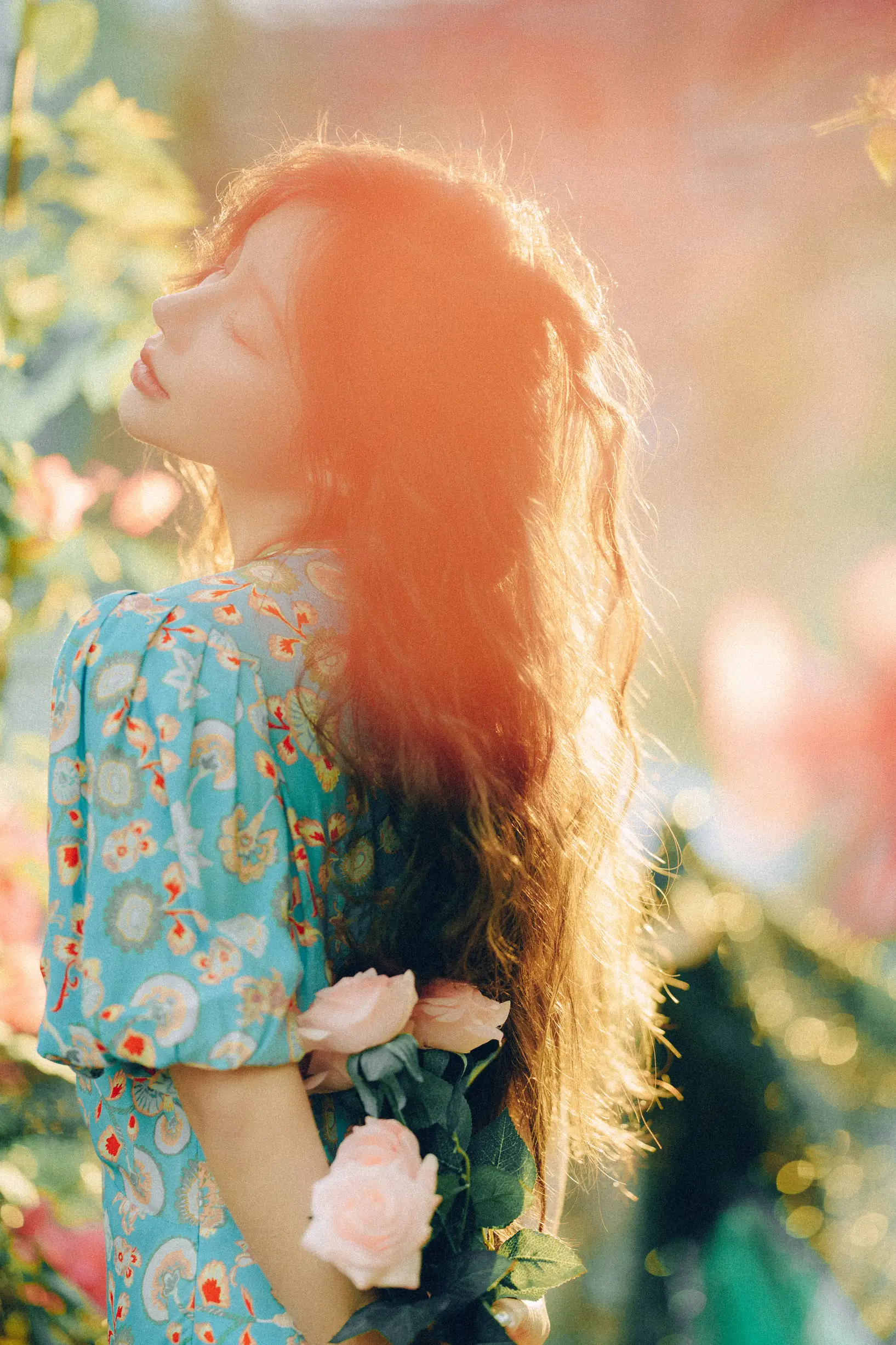 [艺图语] 2022.06.25 Vol.1282 – 发光的发丝，三角梅瀑布下的女神 姝雯同学#[55P]-1