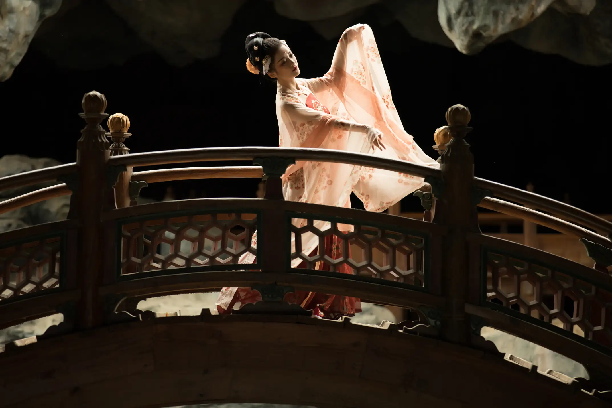 [艺图语] 2022.07.06 Vol.1395 – 阙楼霓裳 清沅斋#[43P]-6