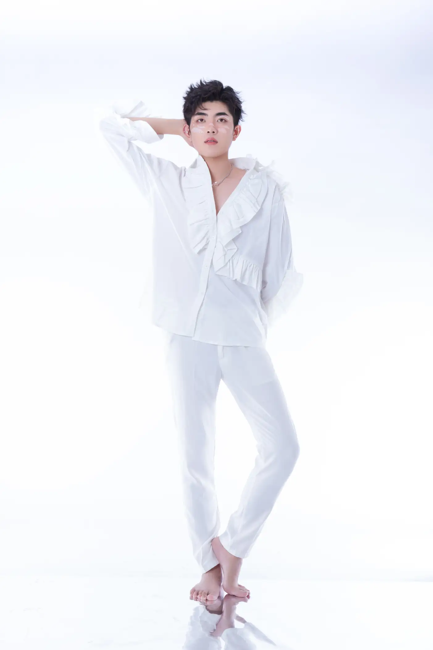 [艺图语] 2022.07.09 Vol.1422 – 白色蝴蝶 陈川儿Andrew#[23P]-15