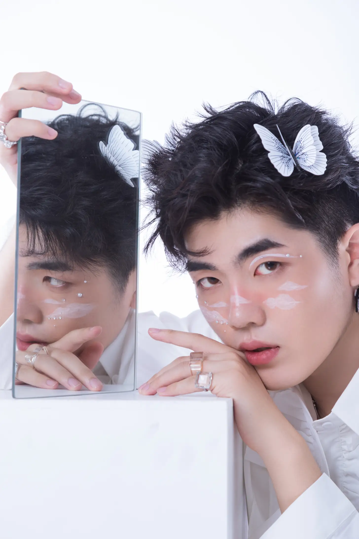 [艺图语] 2022.07.09 Vol.1422 – 白色蝴蝶 陈川儿Andrew#[23P]-23