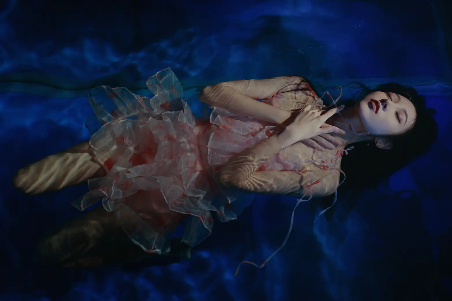 [艺图语] 2022.08.27 Vol.1806 – 有人喜欢蓝 阿万#[45P]-2