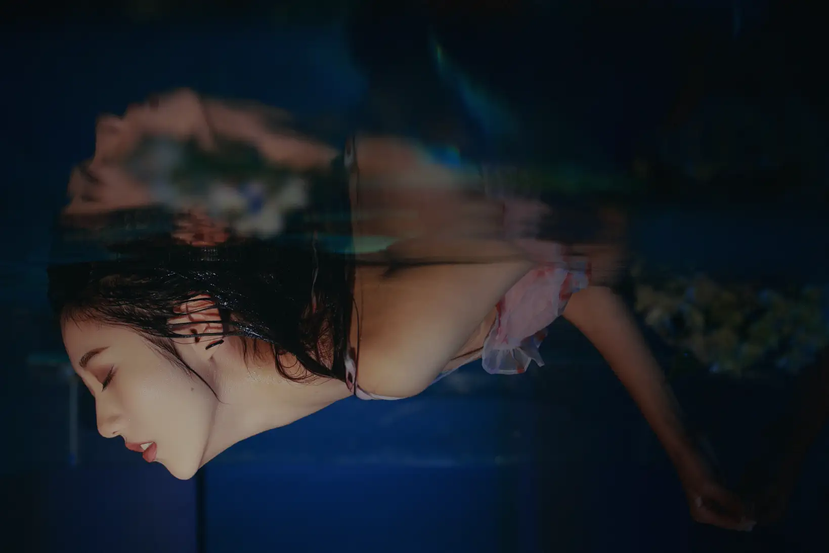 [艺图语] 2022.08.27 Vol.1806 – 有人喜欢蓝 阿万#[45P]-3