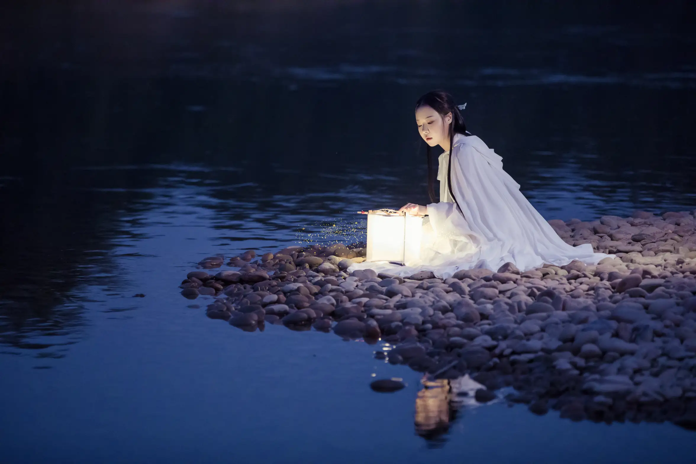 [艺图语] 2022.06.02 Vol.1065 – 萤火 卓妍#[28P]-5