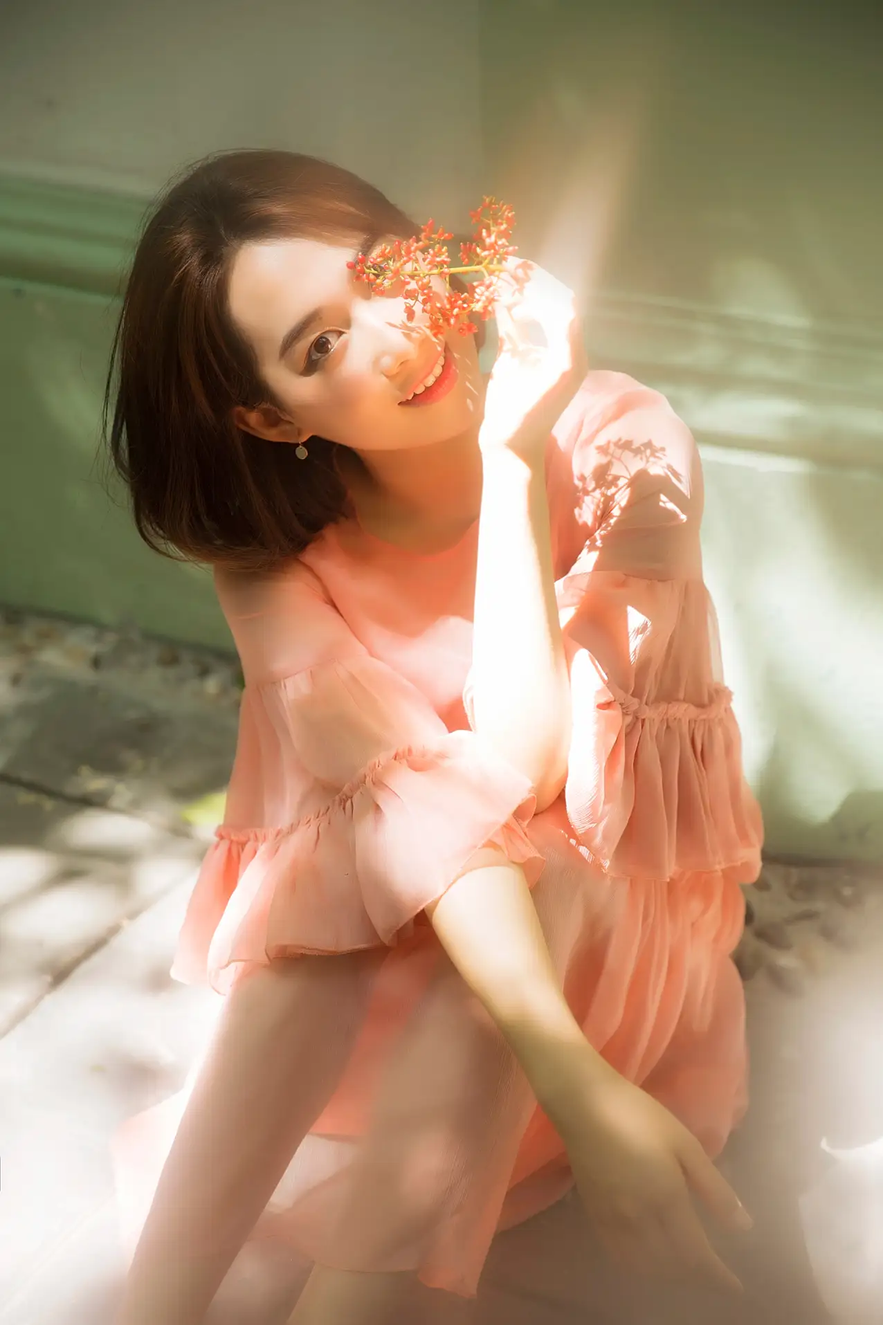 [艺图语] 2022.06.18 Vol.1221 – 原来有些女生真的会发光 赵婧祎zHAoJinGyI#[21P]-12