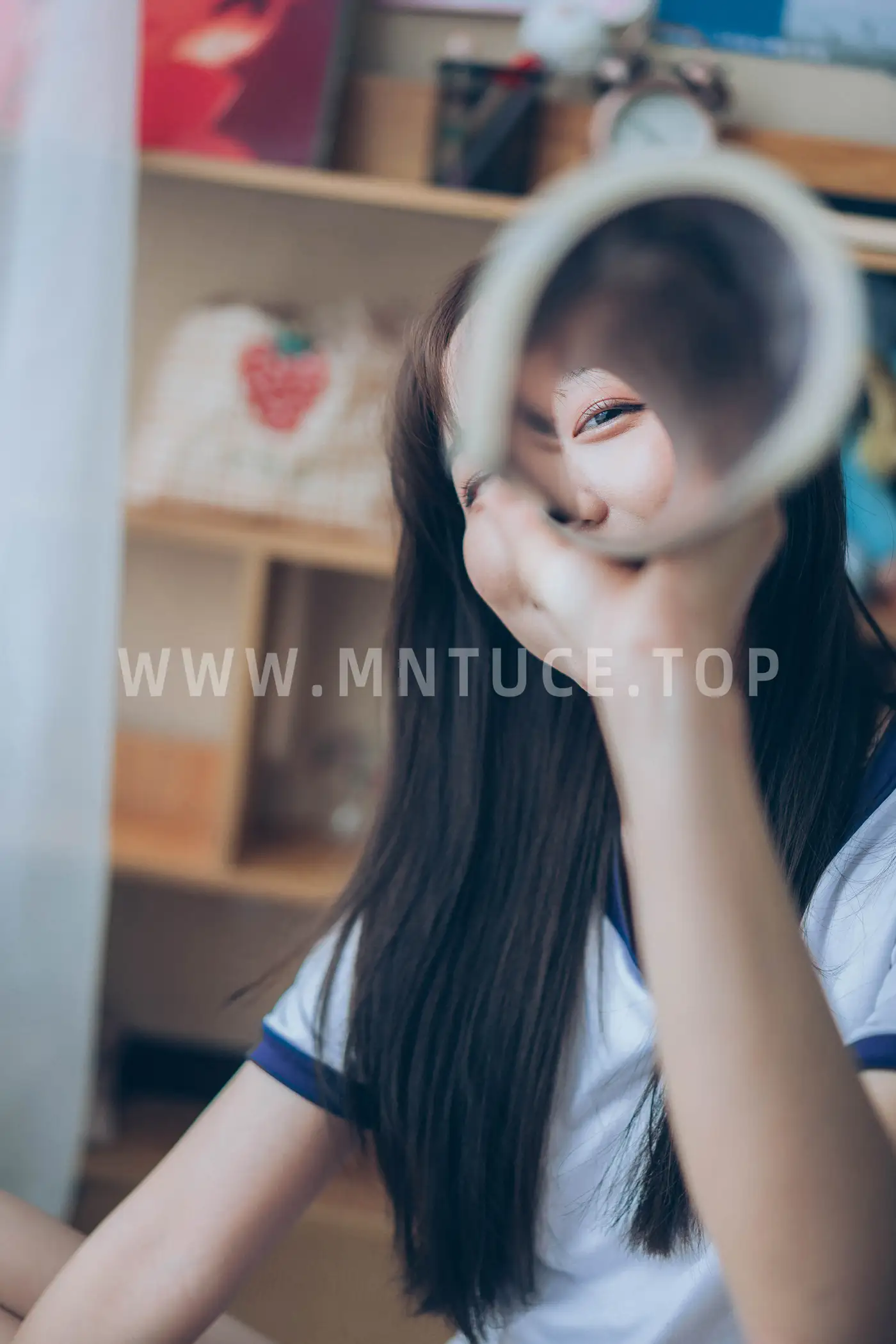 [艺图语] 2021.11.02 Vol.412 – 女摄影师 D#[24P]-9