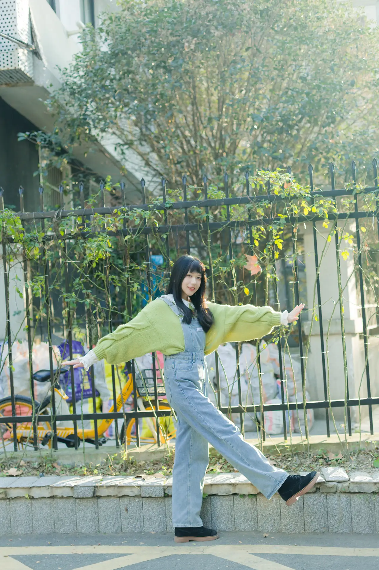 [艺图语] 2022.08.16 Vol.1722 – hey 抬头！侧耳倾听#[29P]-2