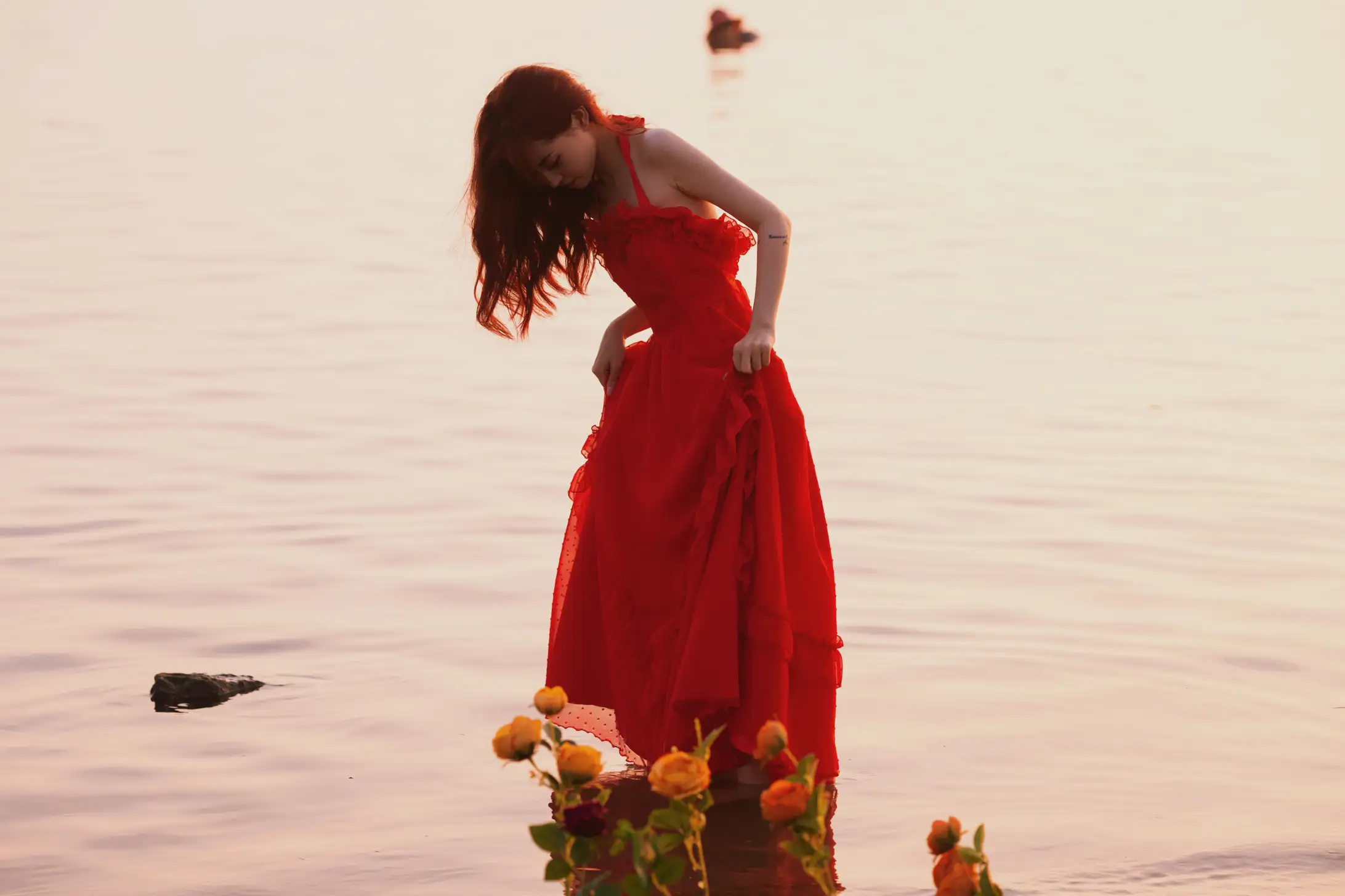 [艺图语] 2022.09.02 Vol.1849 – 海边夕阳和红裙女孩 壹萱-#[33P]-6