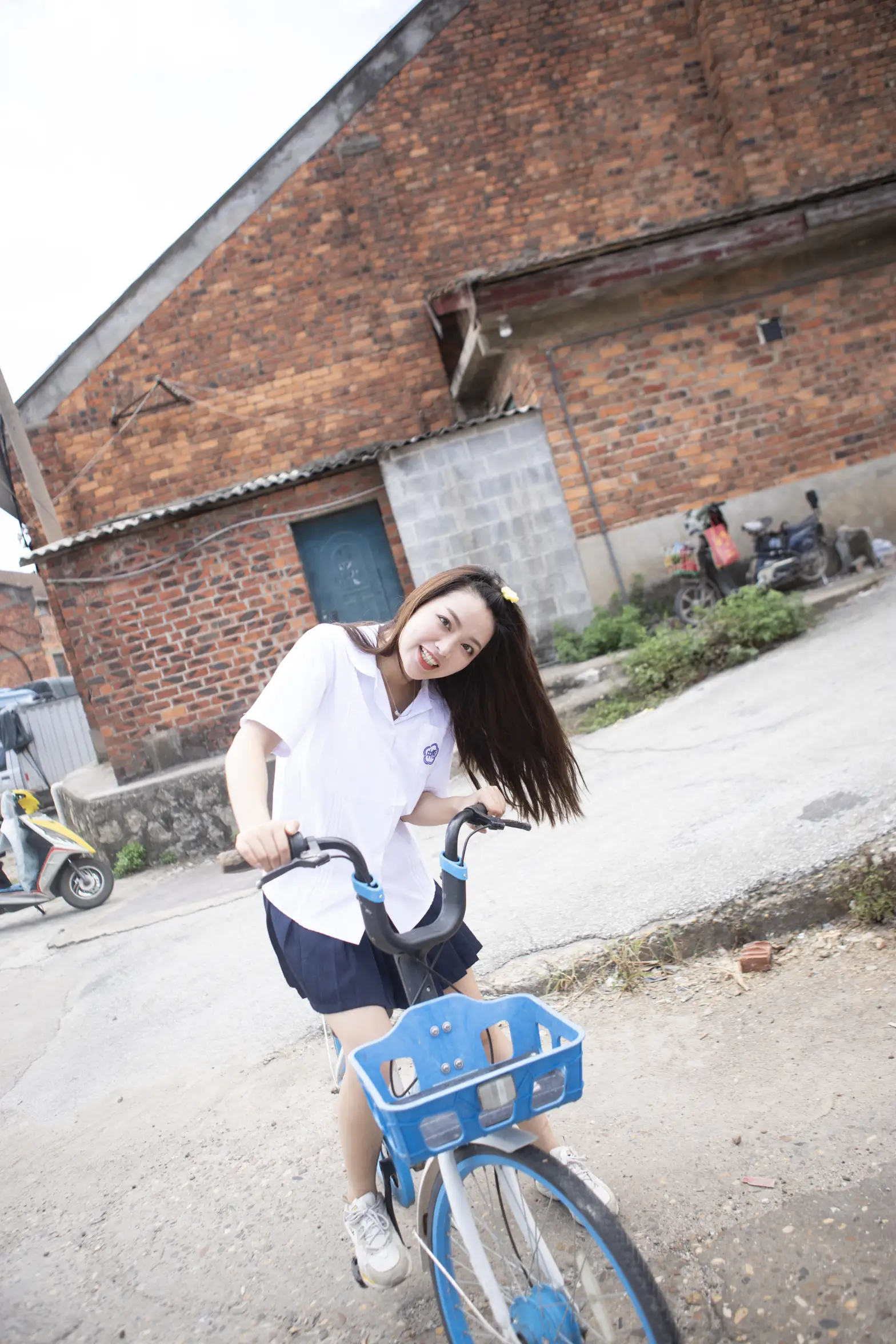 [艺图语] 2022.01.13 Vol.636 – 那个看到你就傻笑的人 腾莹#[25P]-2