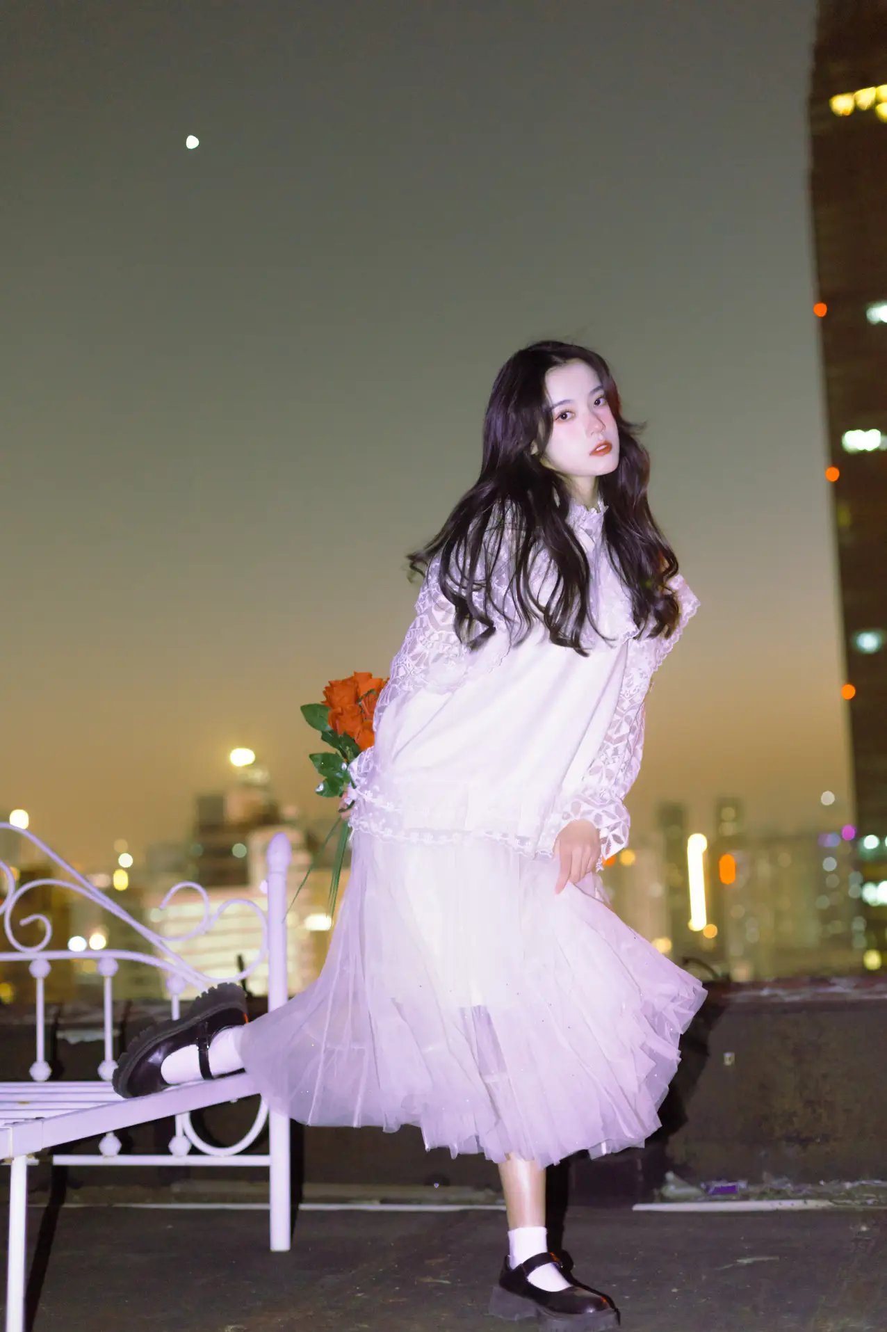 [艺图语] 2022.08.20 Vol.1745 – 浪漫出逃 静鏡婧#[27P]-1