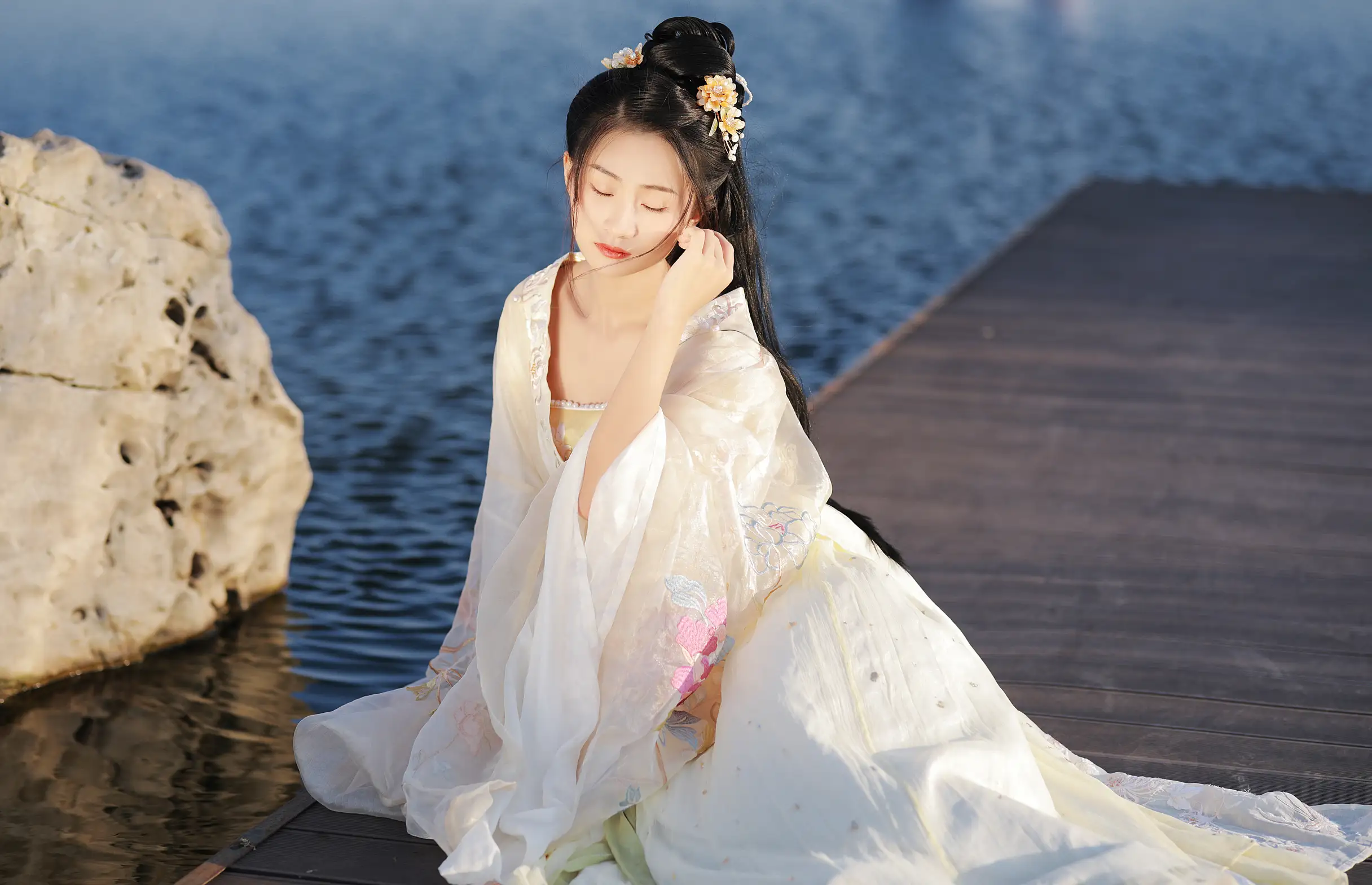 [艺图语] 2022.08.27 Vol.1803 – 无清风 Y#[30P]-2