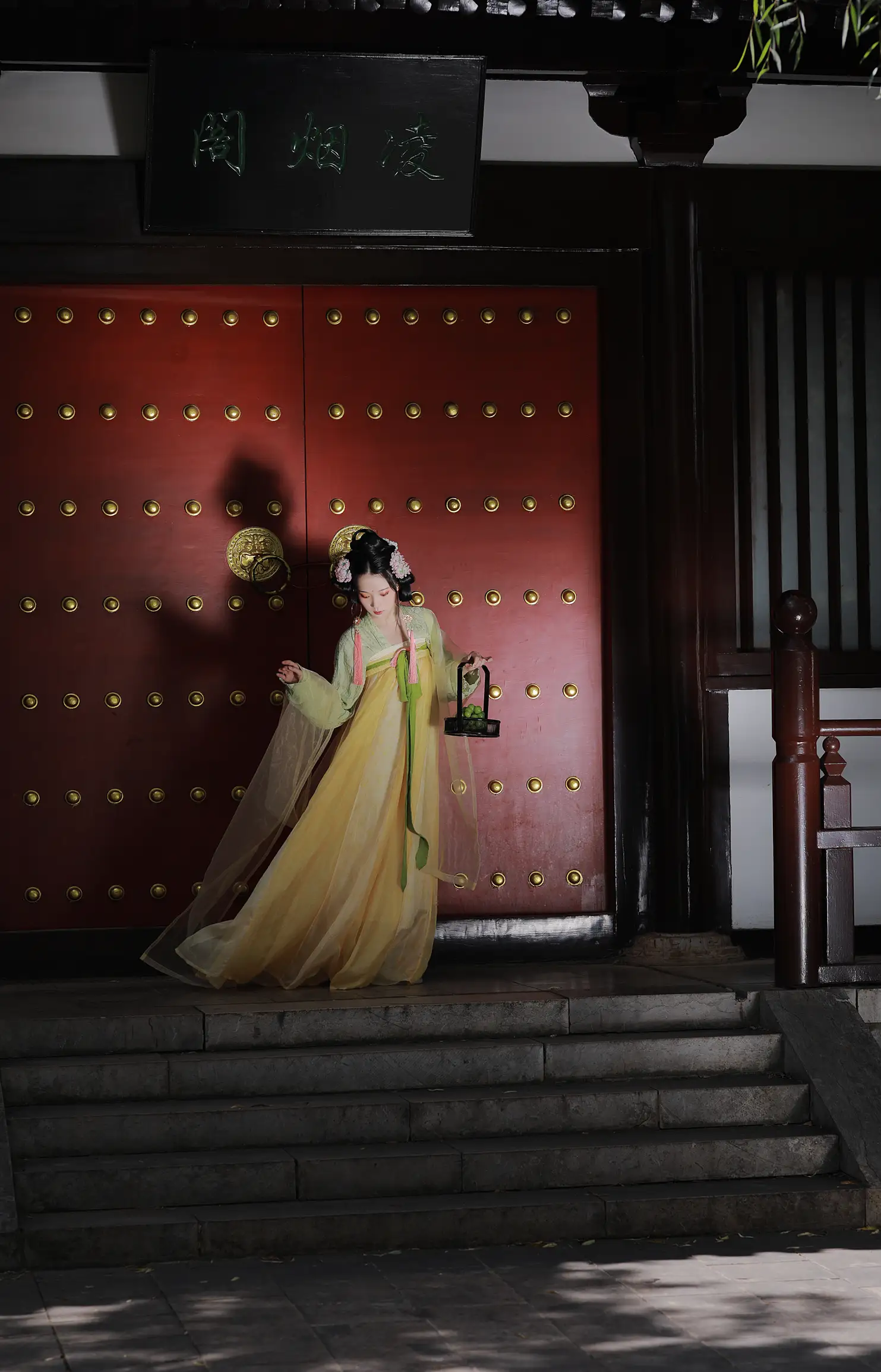 [艺图语] 2022.09.08 Vol.1903 – 若无闲事挂心头 落花人独立#[33P]-3