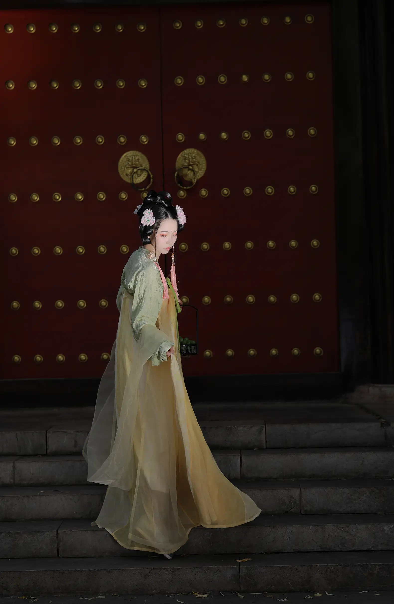 [艺图语] 2022.09.08 Vol.1903 – 若无闲事挂心头 落花人独立#[33P]-3