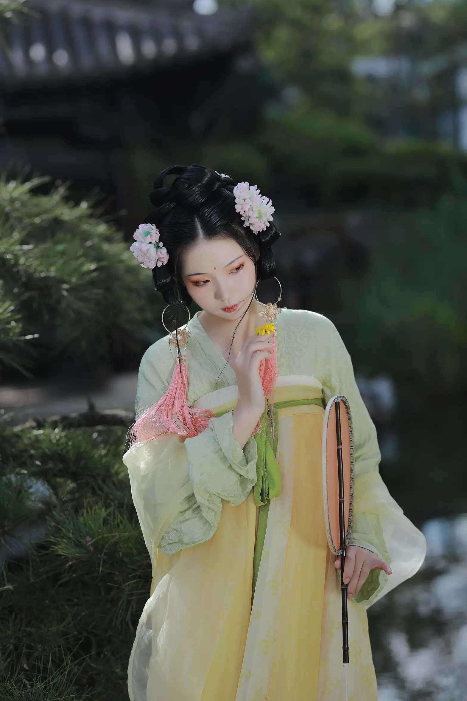 [艺图语] 2022.09.08 Vol.1903 – 若无闲事挂心头 落花人独立#[33P]-3