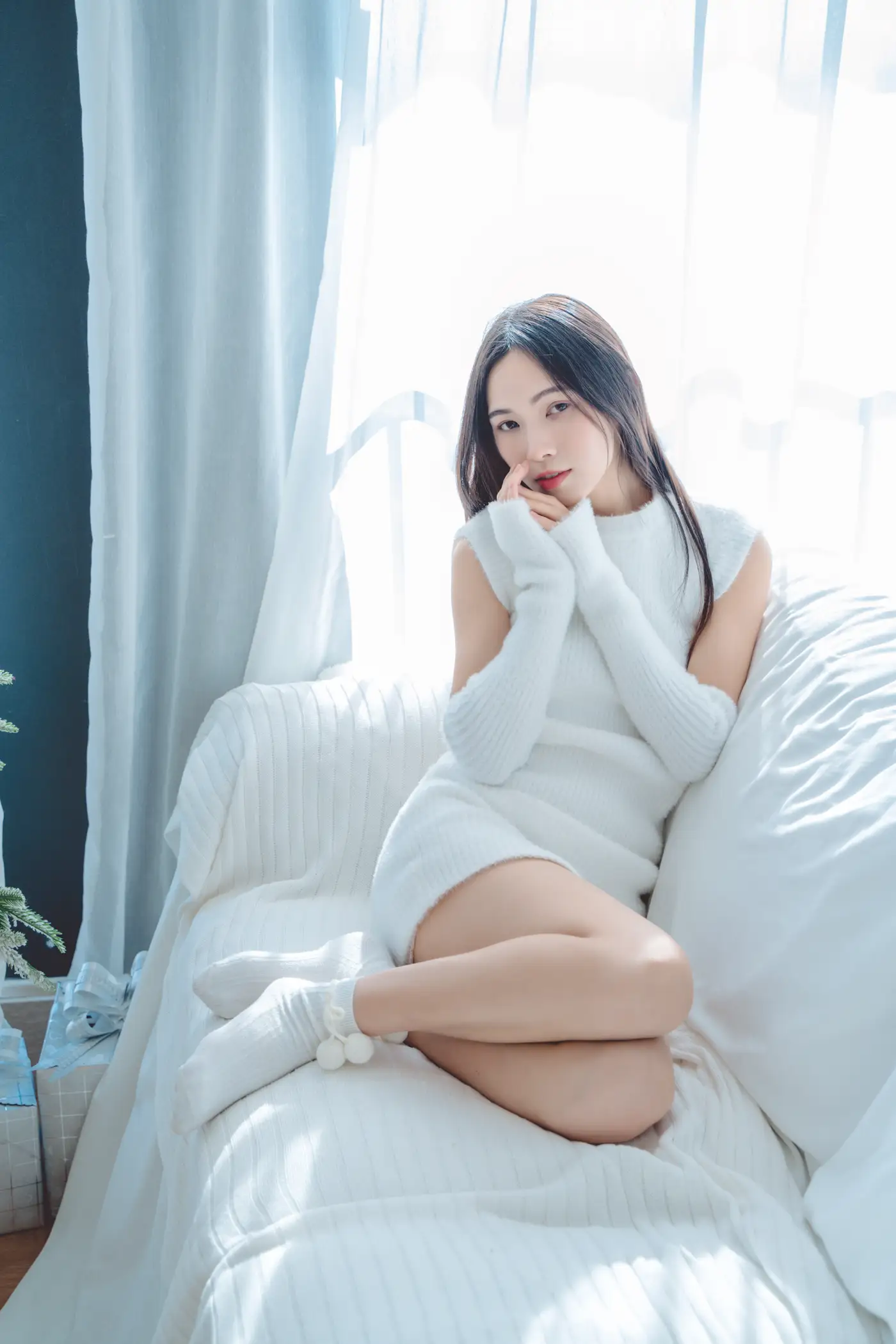 [艺图语] 2022.02.11 Vol.782 – 纯白季节 老猪#[22P]-2