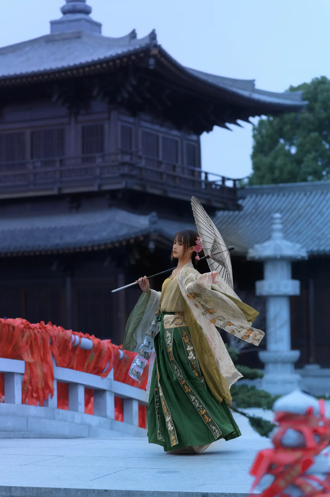 [艺图语] 2022.07.02 Vol.1351 – 宫墙柳 兔子Zzz不吃胡萝卜#[44P]-5