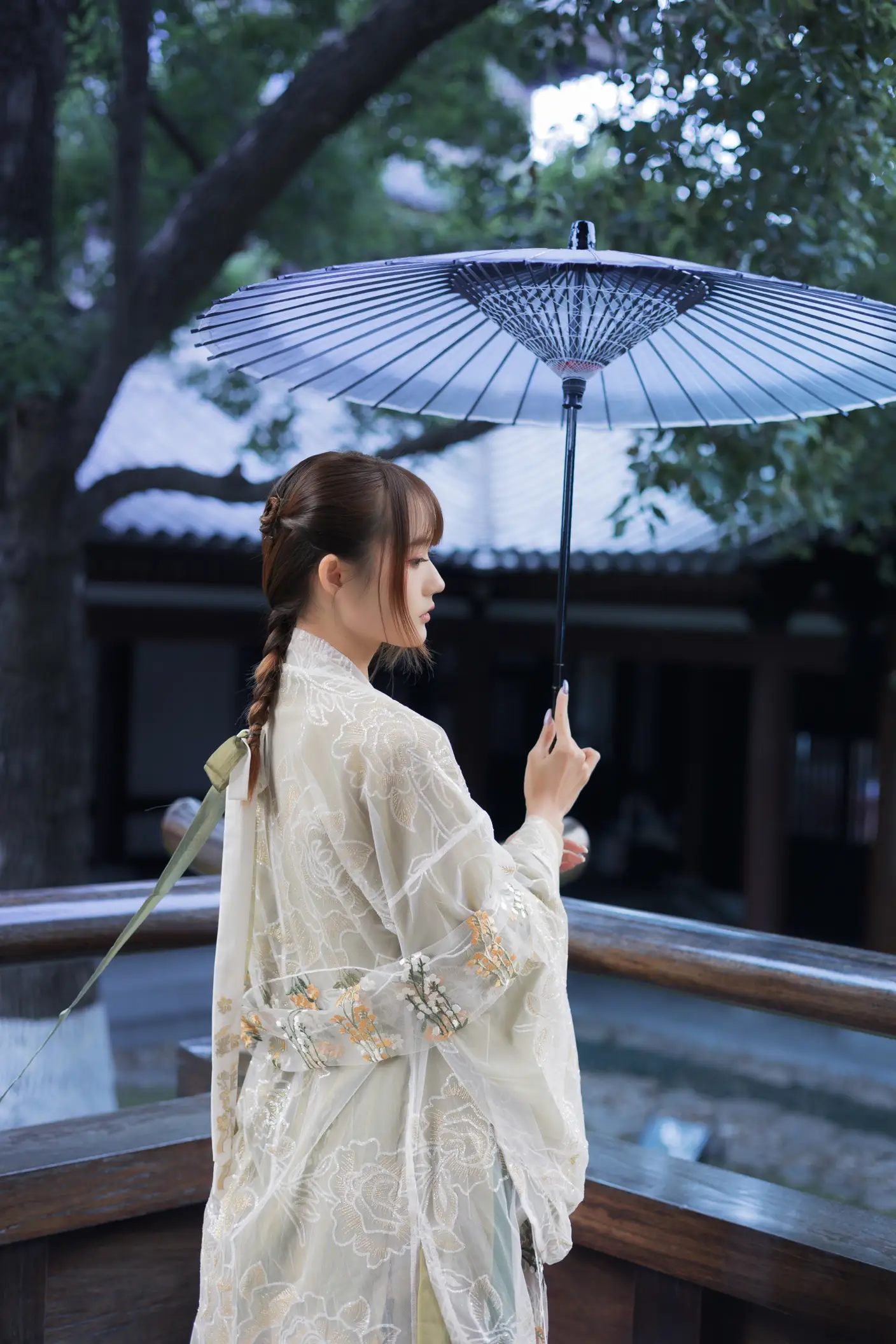 [艺图语] 2022.07.02 Vol.1351 – 宫墙柳 兔子Zzz不吃胡萝卜#[44P]-1