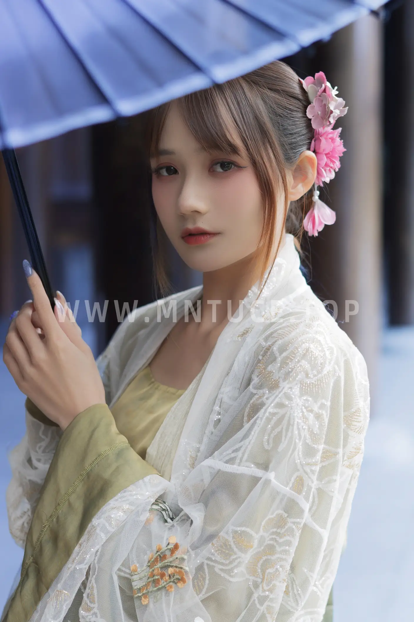 [艺图语] 2022.07.02 Vol.1351 – 宫墙柳 兔子Zzz不吃胡萝卜#[44P]-8