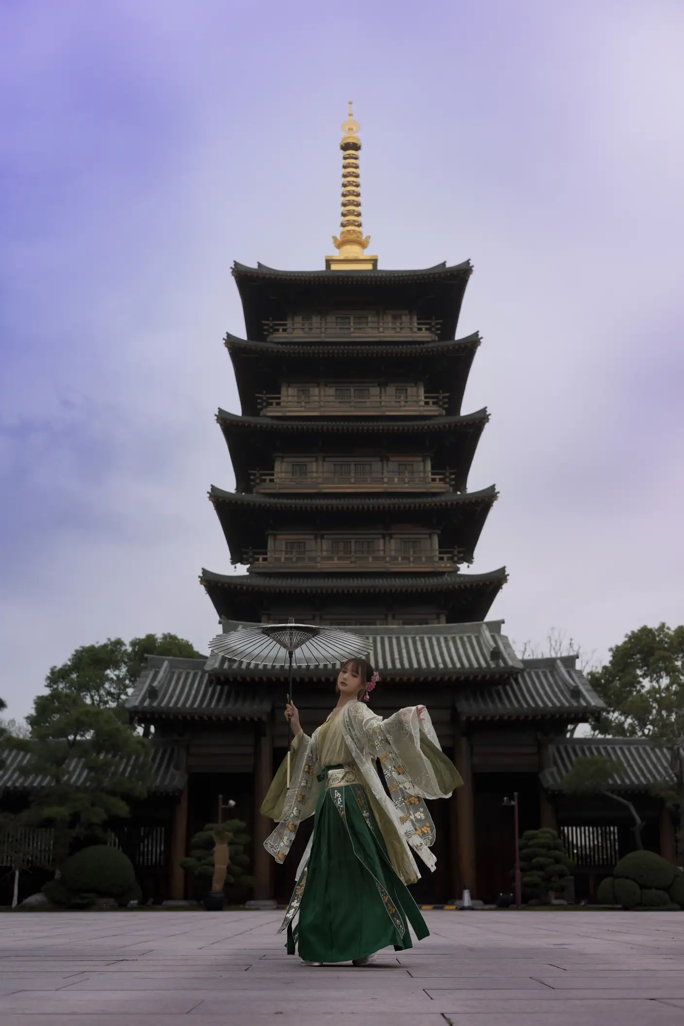 [艺图语] 2022.07.02 Vol.1351 – 宫墙柳 兔子Zzz不吃胡萝卜#[44P]-9