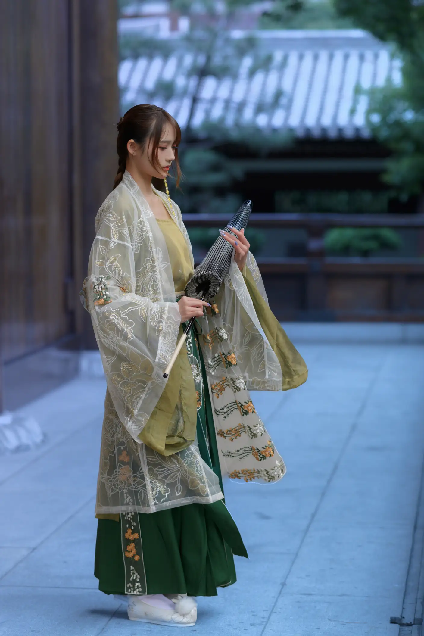 [艺图语] 2022.07.02 Vol.1351 – 宫墙柳 兔子Zzz不吃胡萝卜#[44P]-10