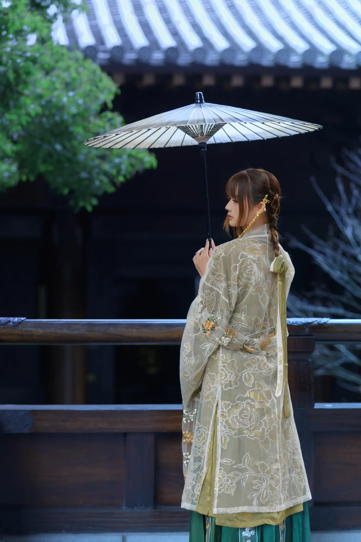 [艺图语] 2022.07.02 Vol.1351 – 宫墙柳 兔子Zzz不吃胡萝卜#[44P]-4