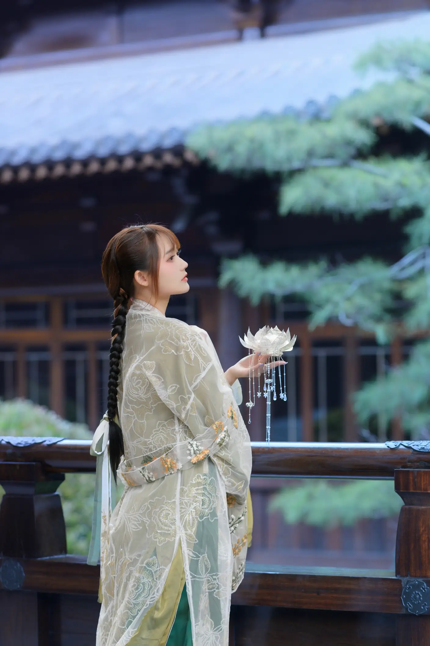 [艺图语] 2022.07.02 Vol.1351 – 宫墙柳 兔子Zzz不吃胡萝卜#[44P]-9