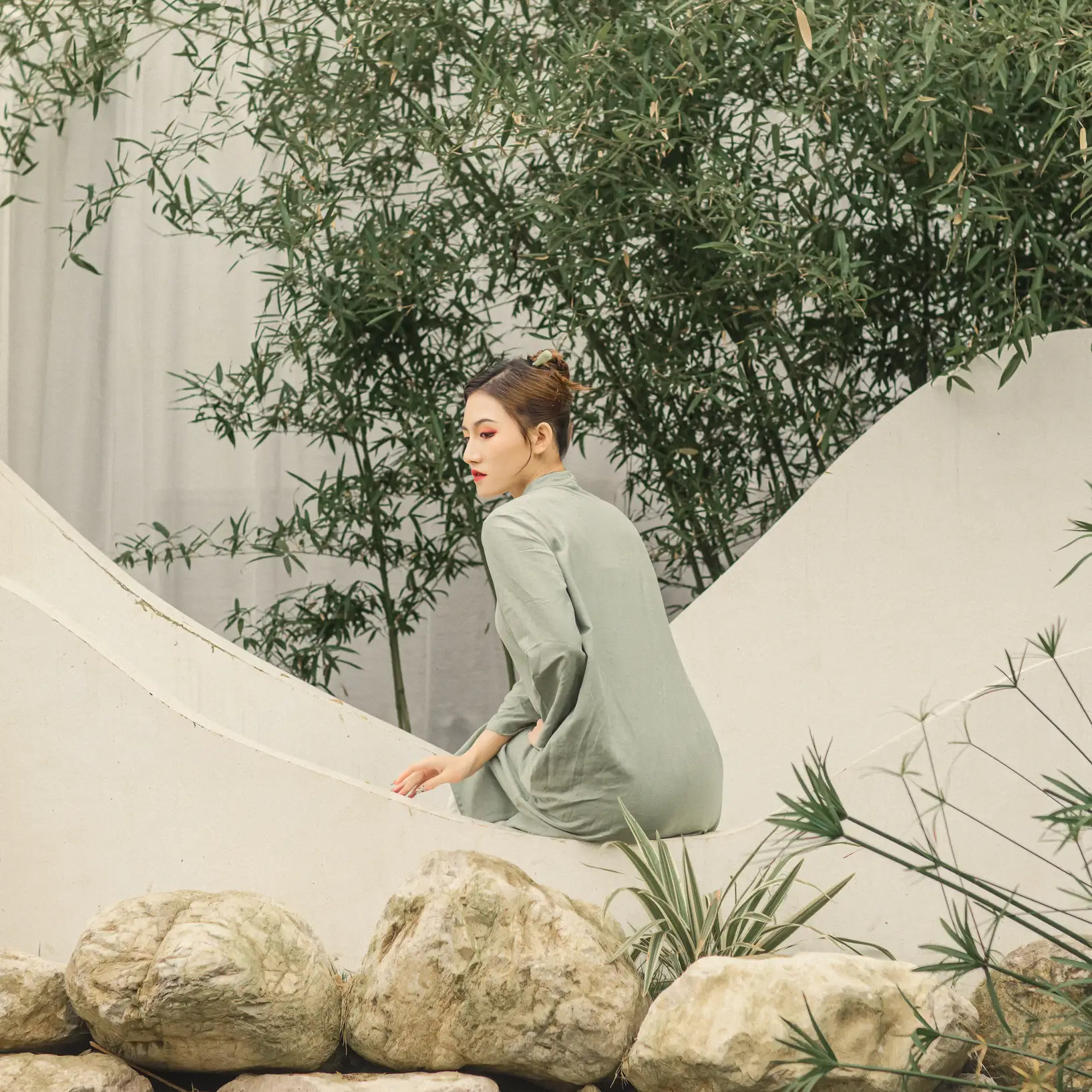 [艺图语] 2021.11.26 Vol.473 – 不二 古月#[23P]-6