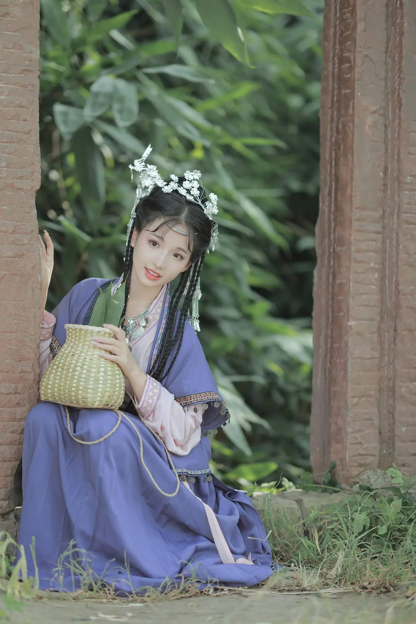 [艺图语] 2022.09.14 Vol.1947 – 苗疆少女 卷卷#[22P]-7