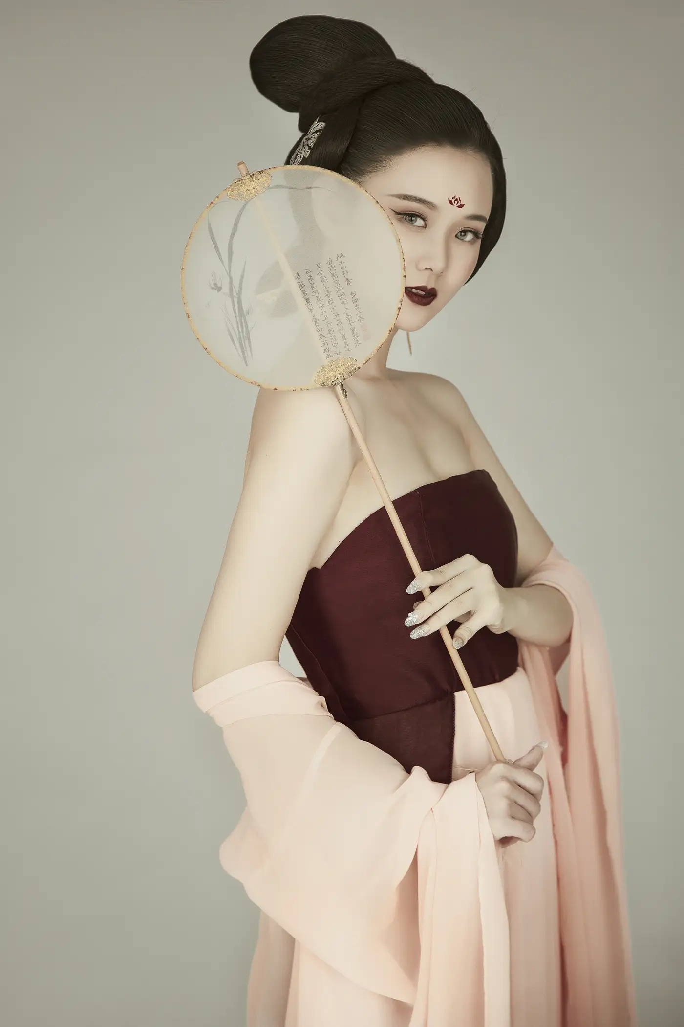 [艺图语] 2022.02.03 Vol.746 – 折轻扇 欣宝#[23P]-2