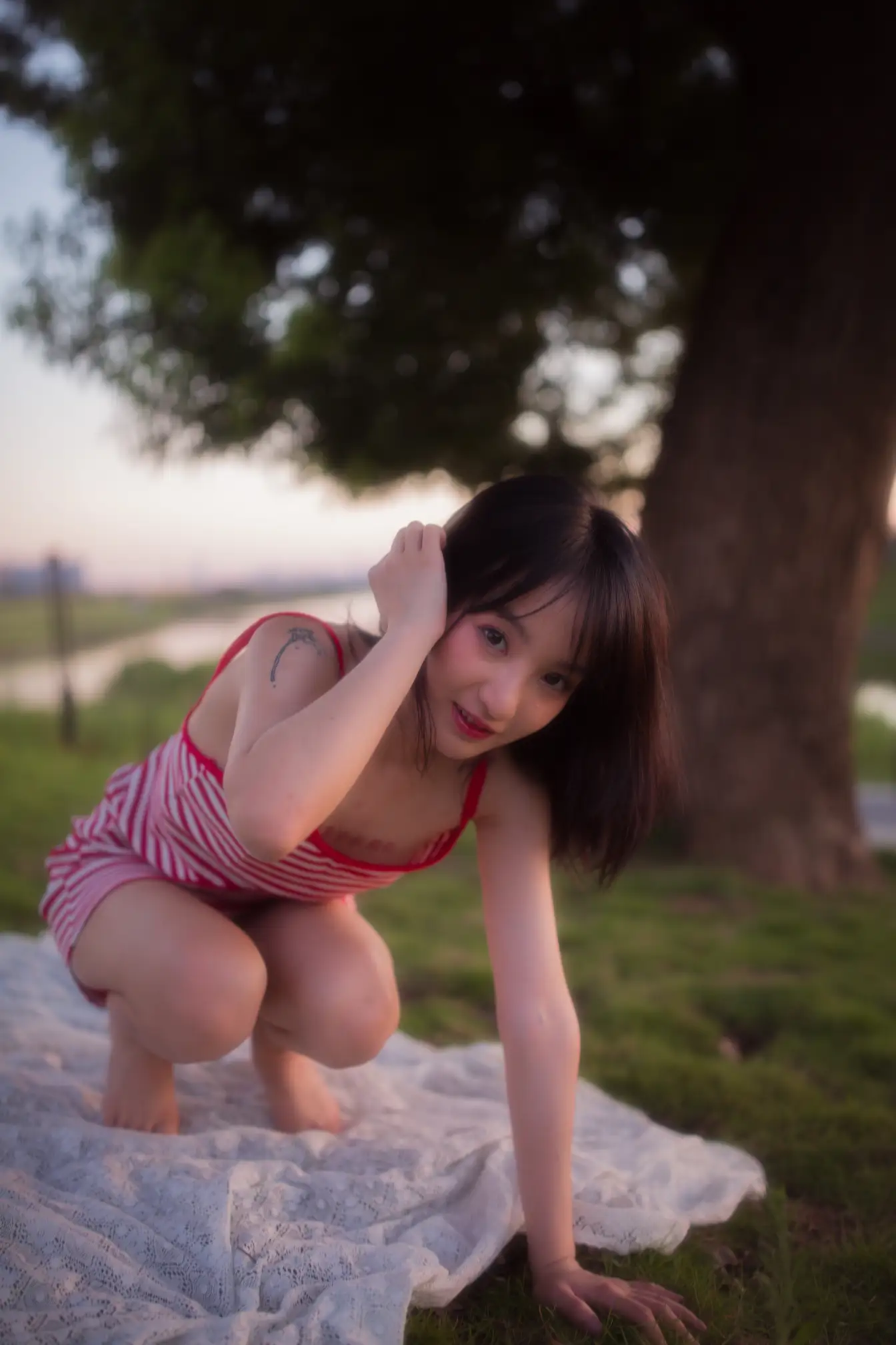 [艺图语] 2022.02.03 Vol.743 – 黄昏午后 虾虾#[54P]-2