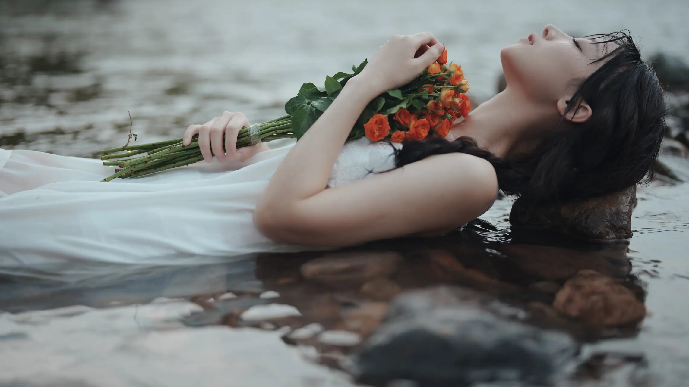 [艺图语] 2022.09.12 Vol.1936 – 又甜又欲，很难不爱。山涧溪水，清凉一夏 七七#[57P]-7