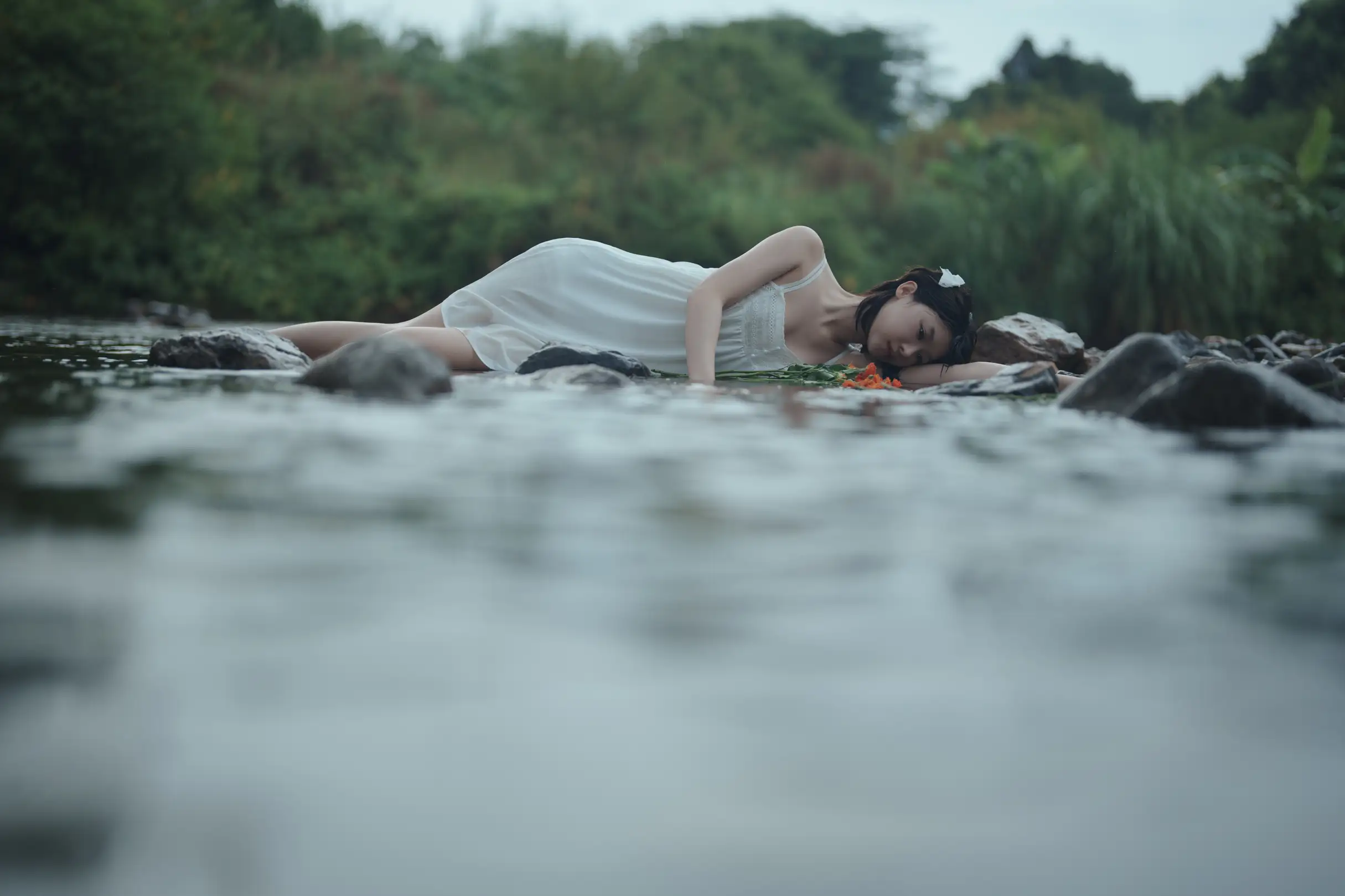 [艺图语] 2022.09.12 Vol.1936 – 又甜又欲，很难不爱。山涧溪水，清凉一夏 七七#[57P]-2