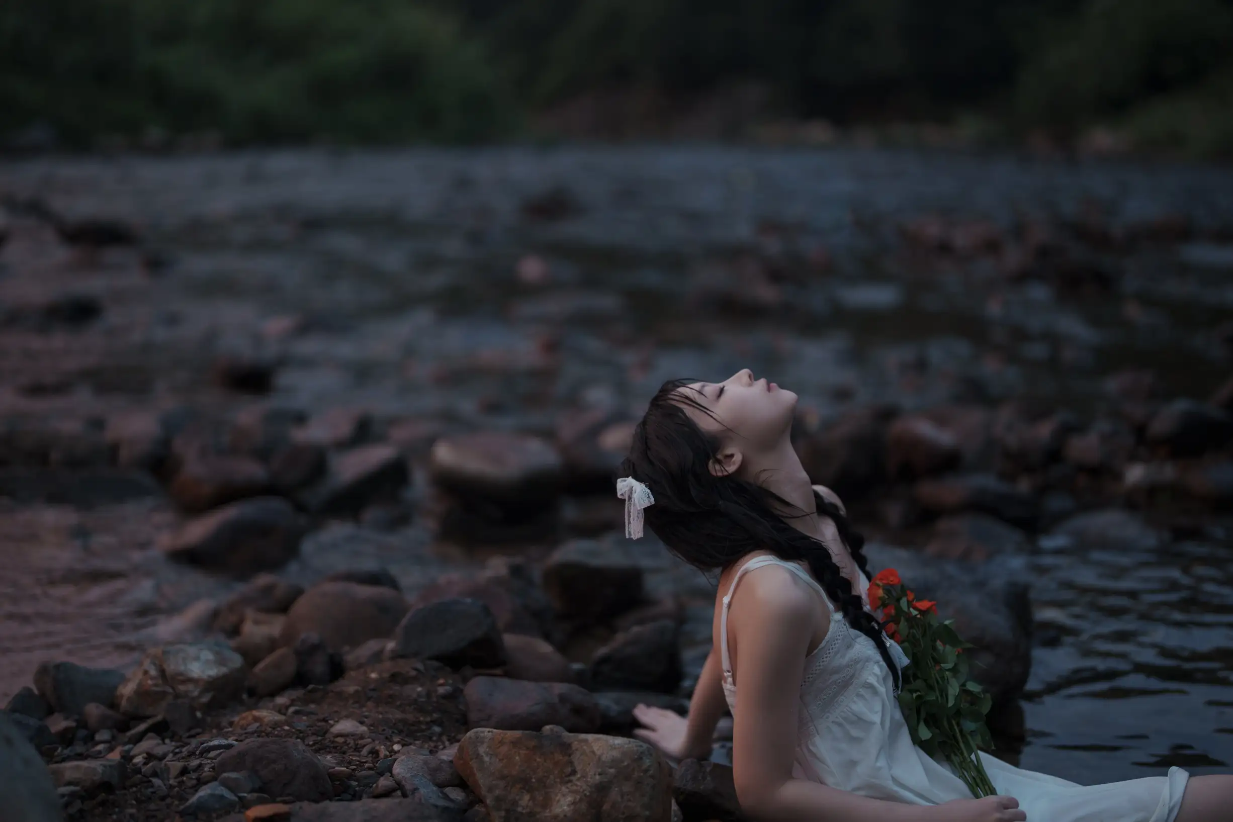 [艺图语] 2022.09.12 Vol.1936 – 又甜又欲，很难不爱。山涧溪水，清凉一夏 七七#[57P]-7