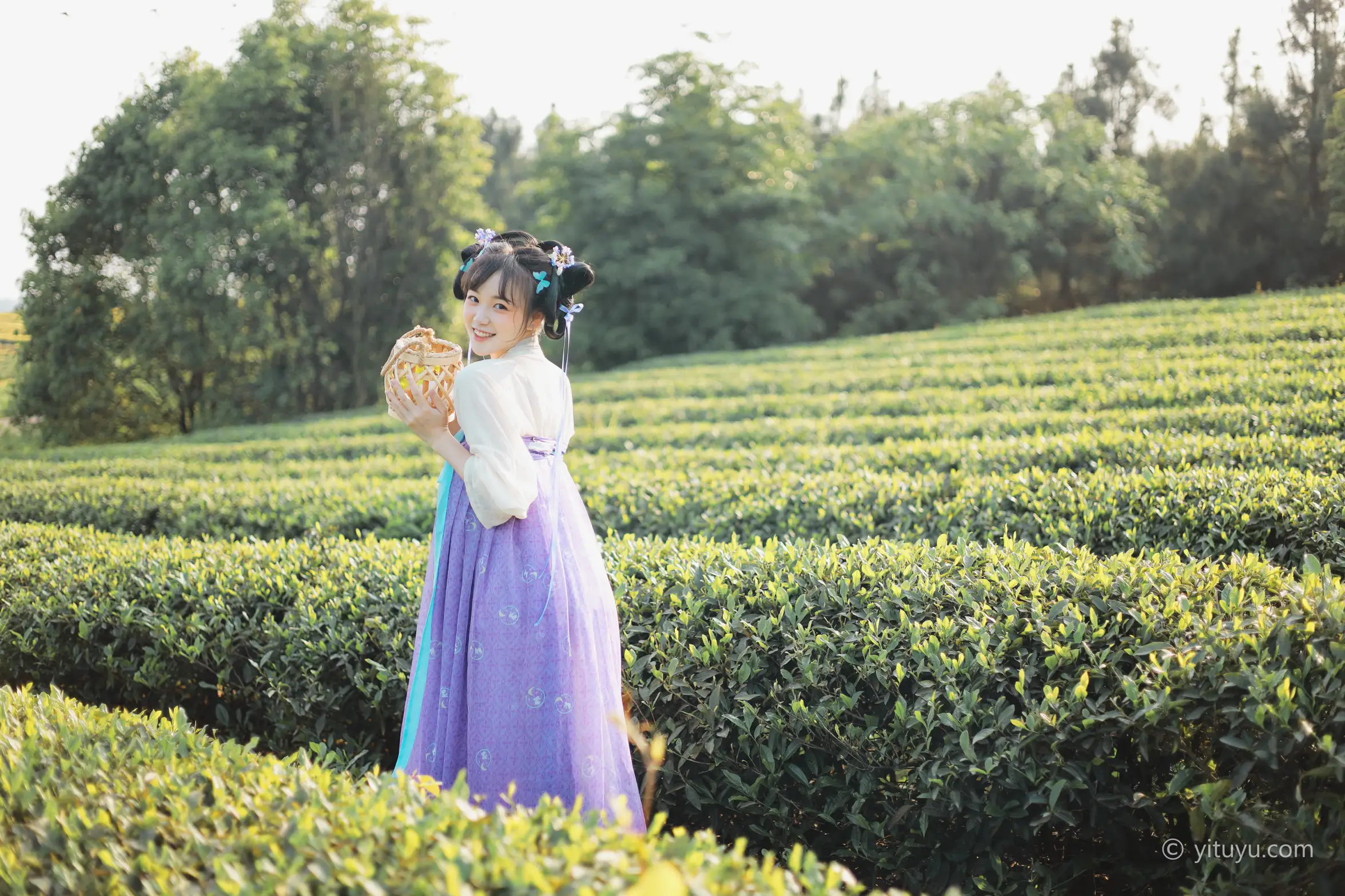 [艺图语] 2021.06.02 Vol.066 – 青青白茶 柚子#[33P]-1