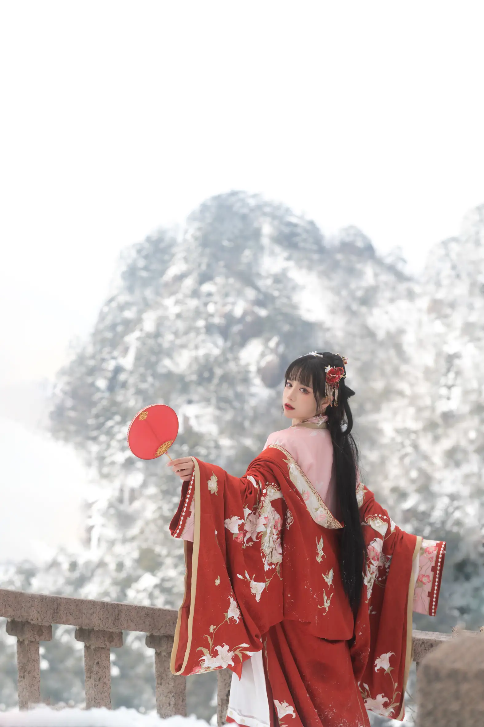 [艺图语] 2022.06.07 Vol.1111 – 踏雪 贰加六#[26P]-3