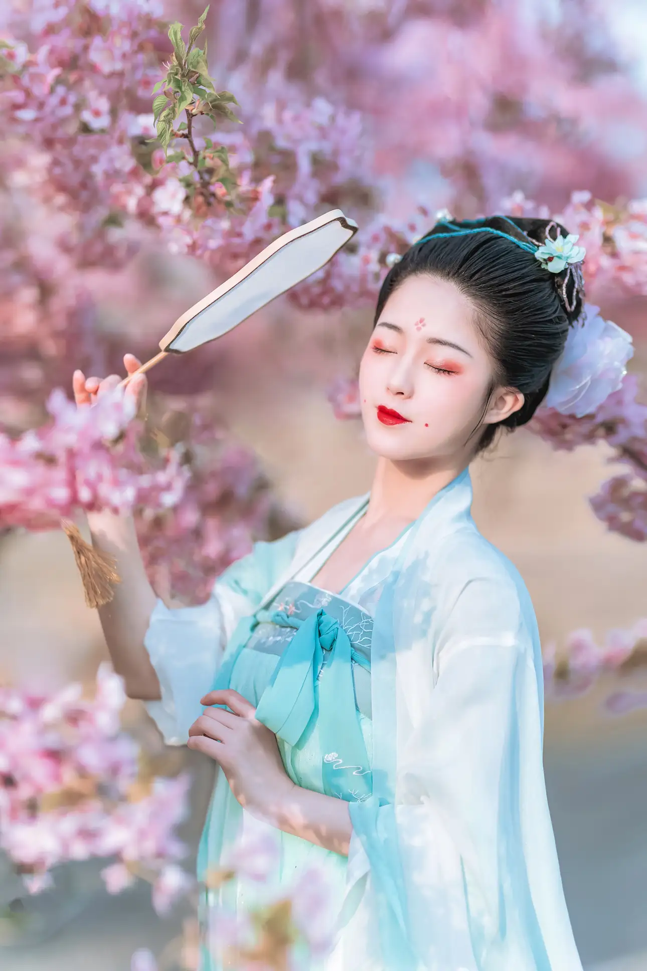[艺图语] 2022.06.27 Vol.1308 – 樱花美人 蟋蟀呀#[32P]-8