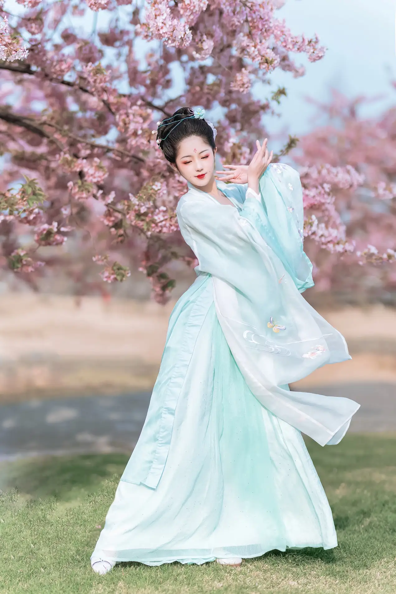 [艺图语] 2022.06.27 Vol.1308 – 樱花美人 蟋蟀呀#[32P]-6
