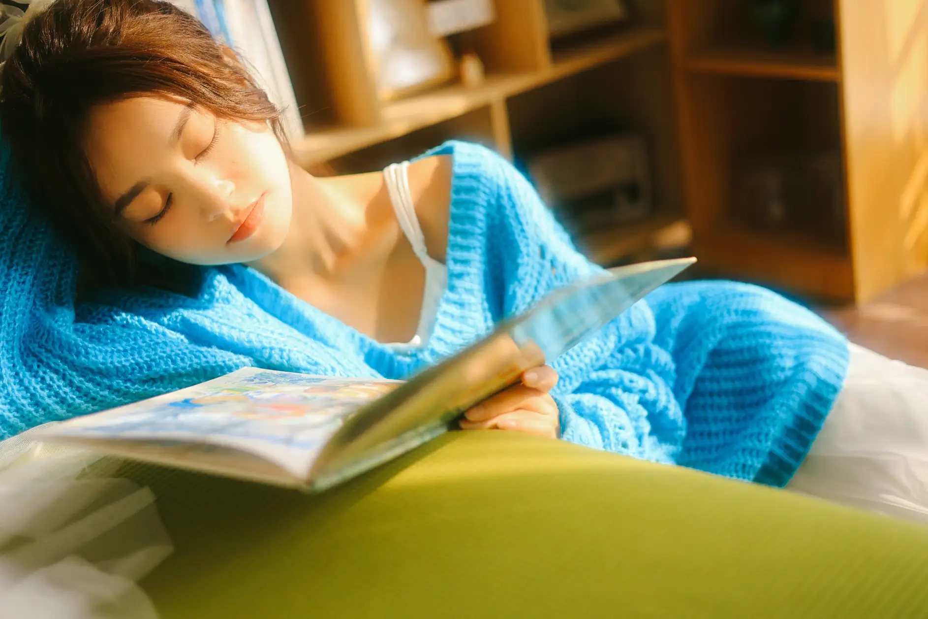 [艺图语] 2022.11.20 Vol.2481 – 暖秋 双耳ZiCe#[34P]-9