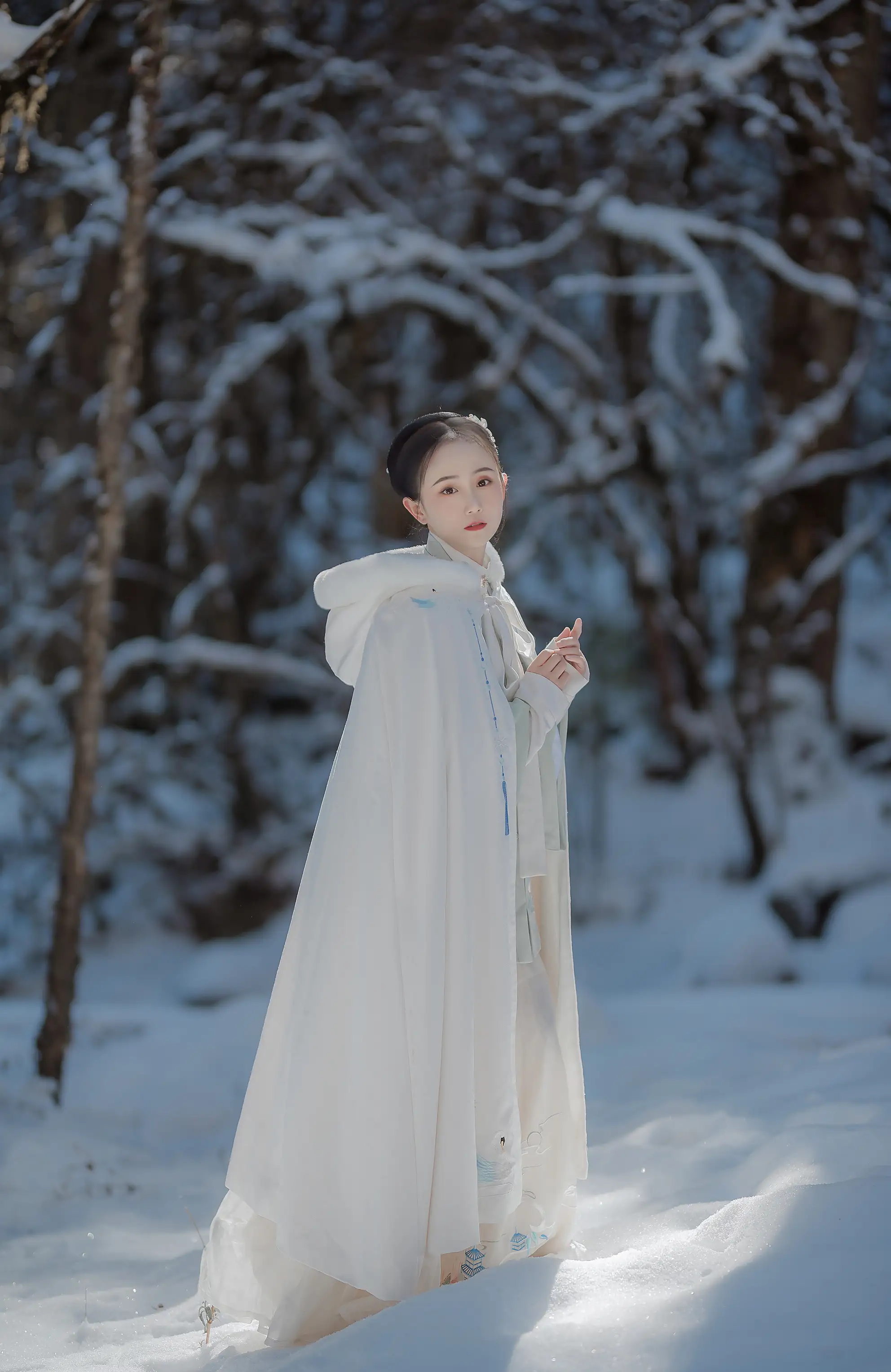 [艺图语] 2022.11.13 Vol.2426 – 寒酥 灿暖暖暖#[22P]-2