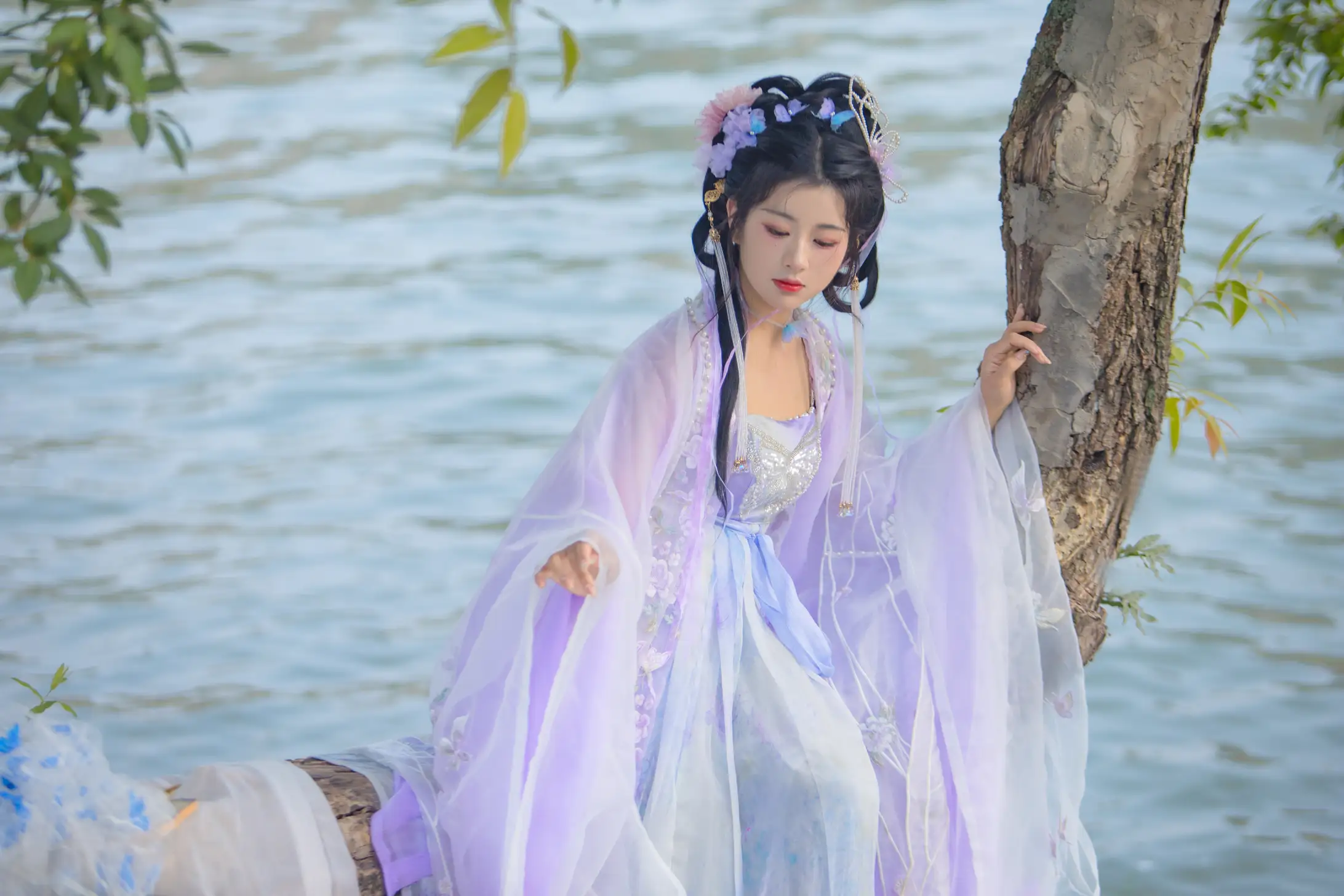 [艺图语] 2022.11.14 Vol.2439 – 种相思 云兮啦#[21P]-3