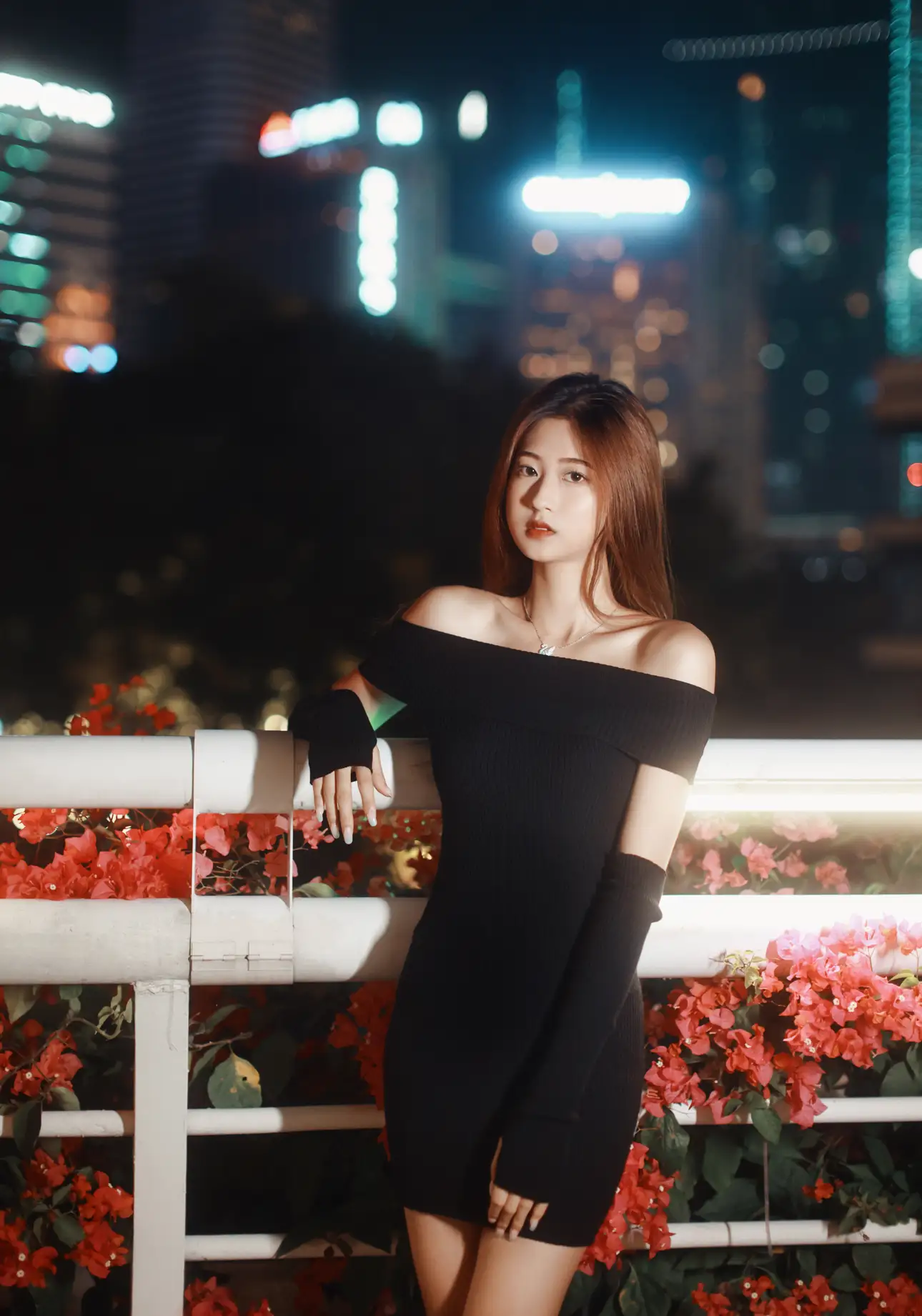 [艺图语] 2022.11.13 Vol.2431 – 夜色迷人 丹丹#[23P]-1