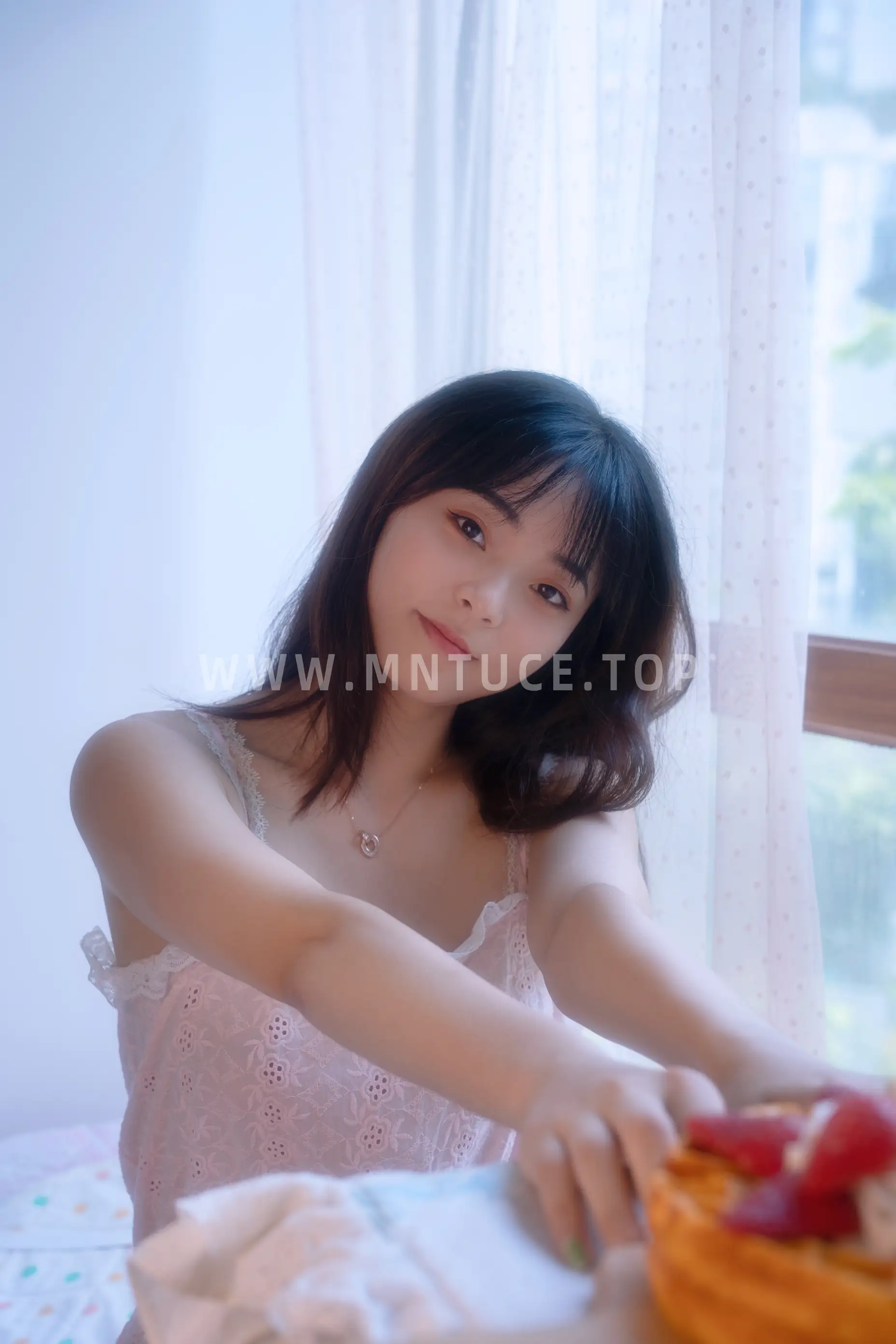 [艺图语] 2022.11.14 Vol.2435 – 季末之花 Sylvia595#[22P]-4