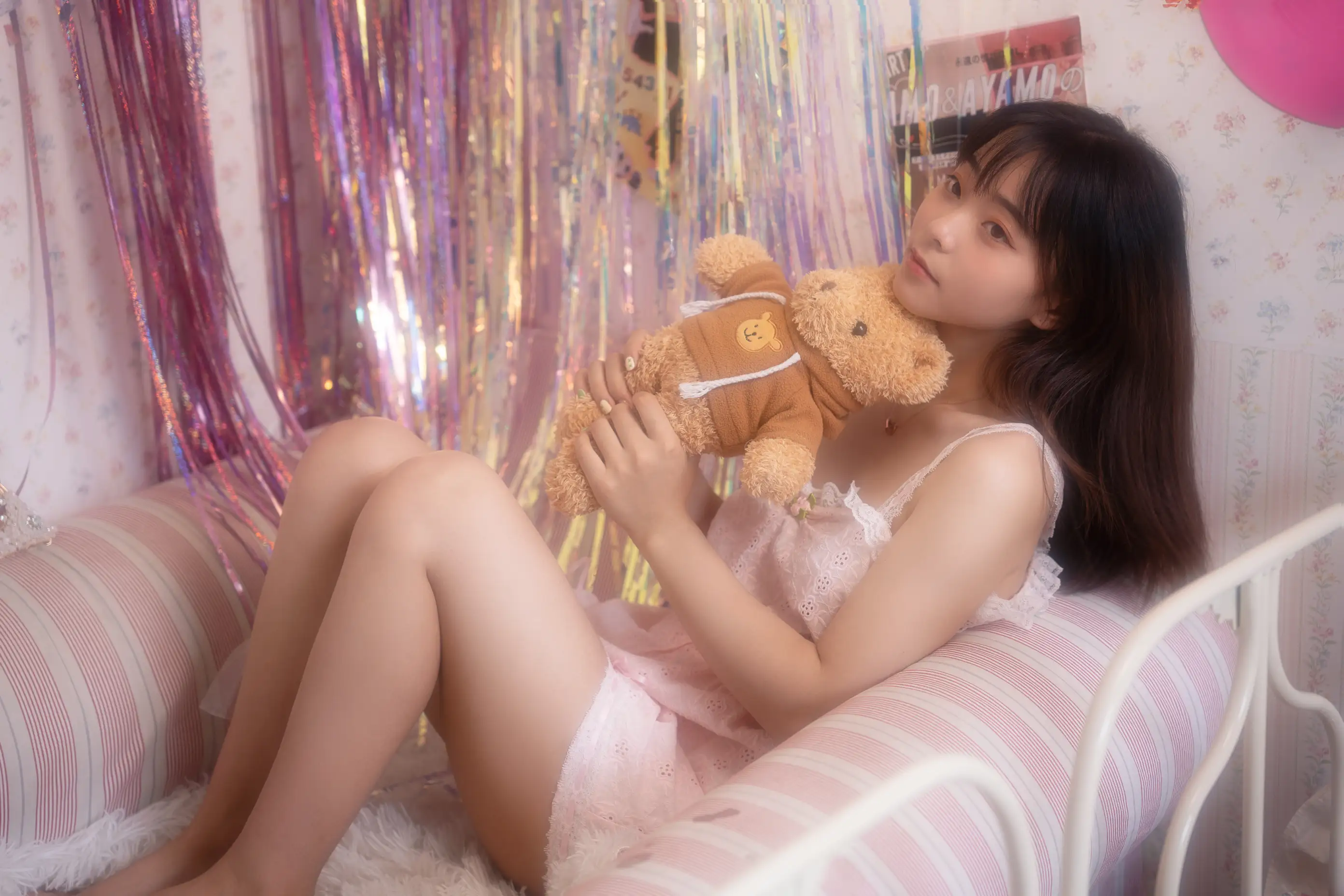 [艺图语] 2022.11.14 Vol.2435 – 季末之花 Sylvia595#[22P]-1