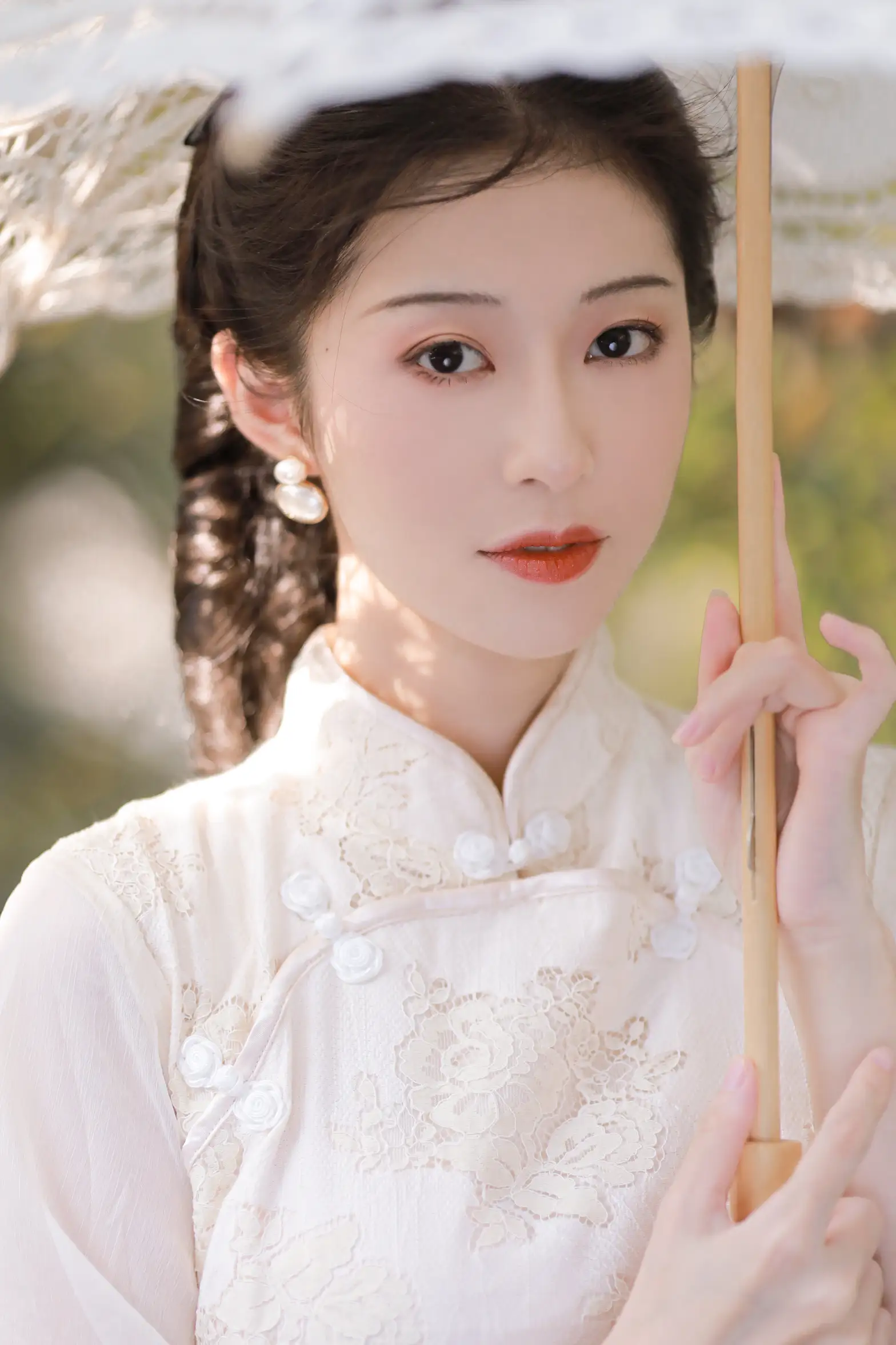 [艺图语] 2022.11.22 Vol.2499 等一阵清风#[31P]-1