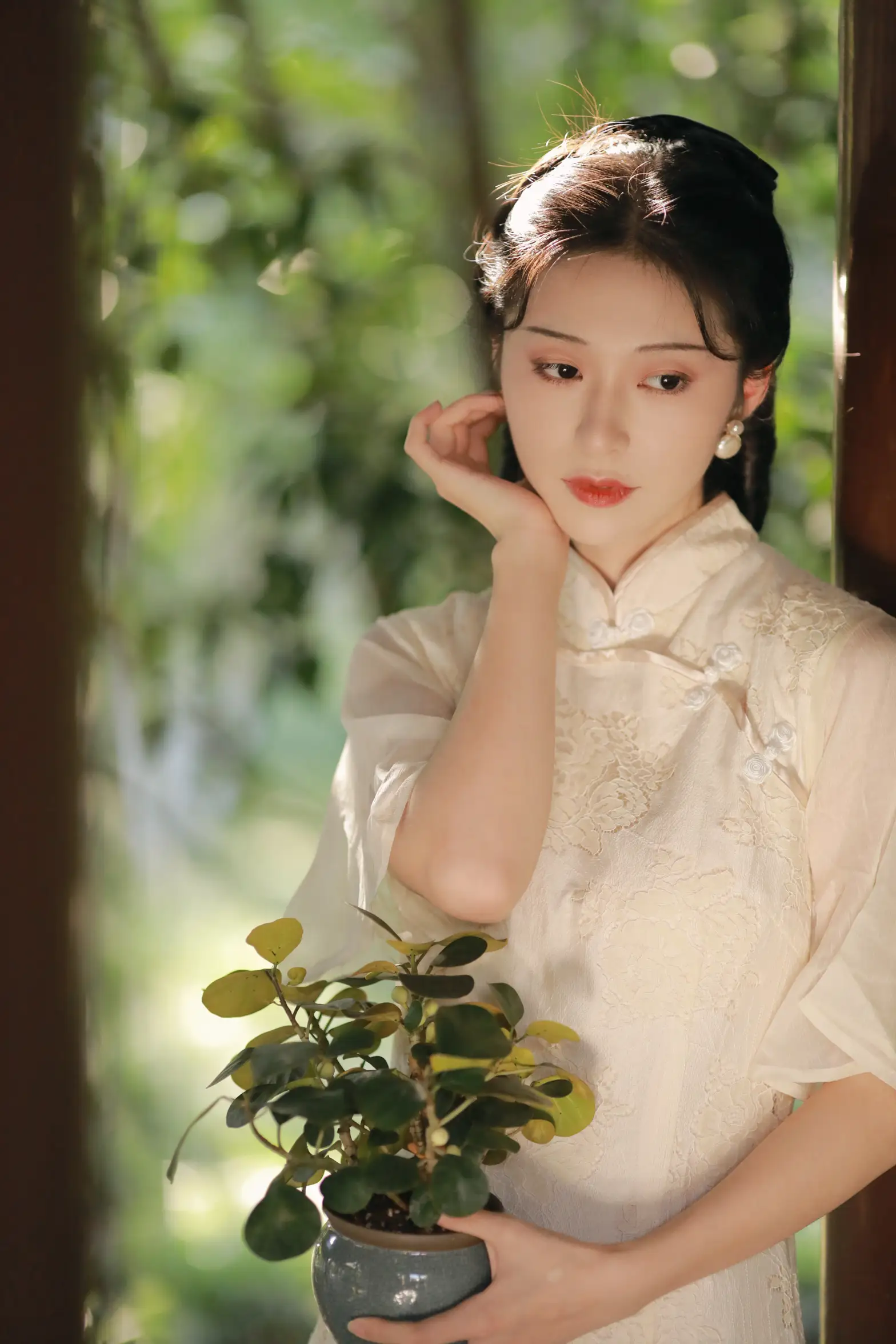 [艺图语] 2022.11.22 Vol.2499 等一阵清风#[31P]-8
