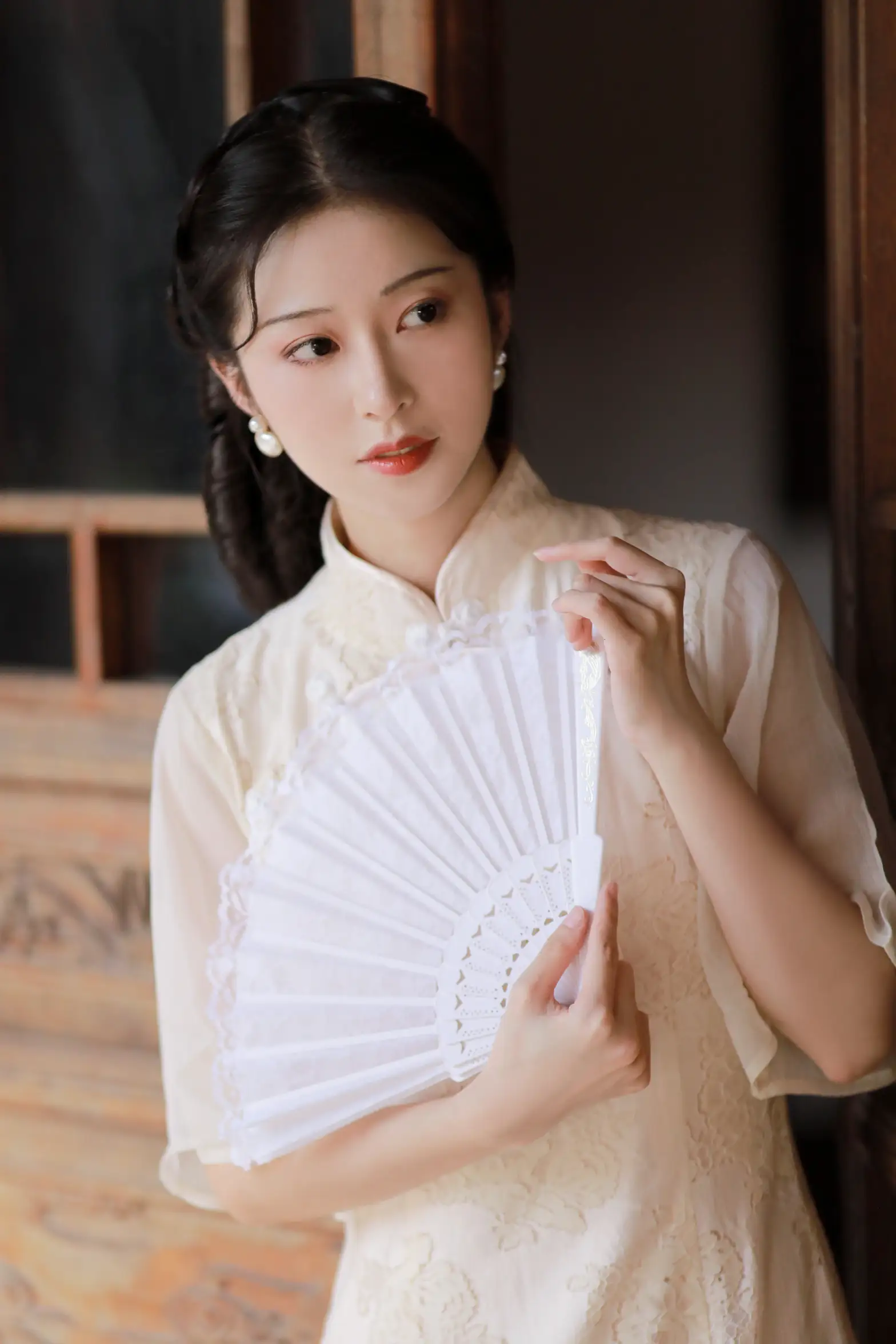 [艺图语] 2022.11.22 Vol.2499 等一阵清风#[31P]-4