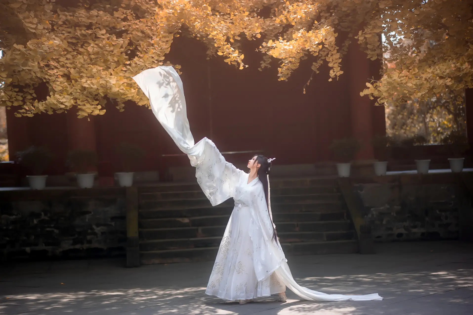 [艺图语] 2022.11.23 Vol.2505 白衣渡我#[34P]-5