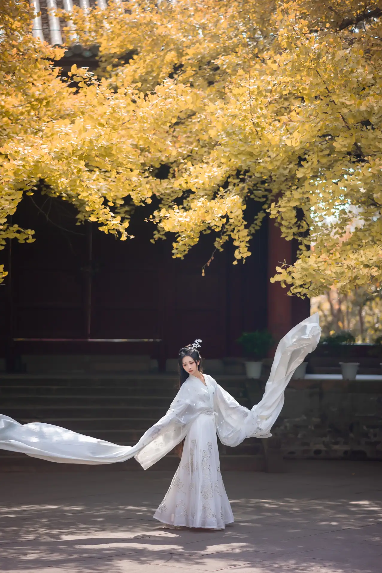 [艺图语] 2022.11.23 Vol.2505 白衣渡我#[34P]-6