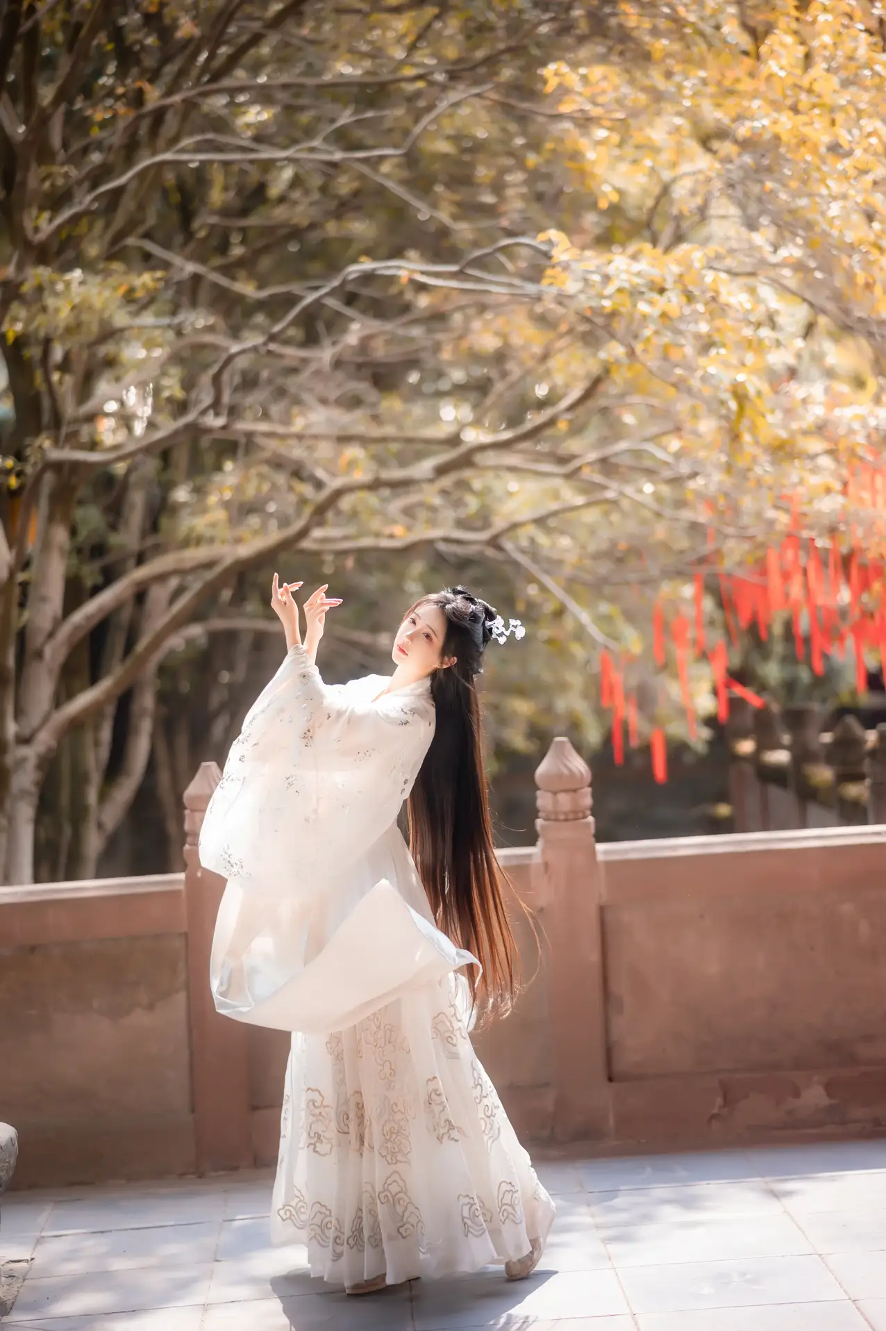 [艺图语] 2022.11.23 Vol.2505 白衣渡我#[34P]-8