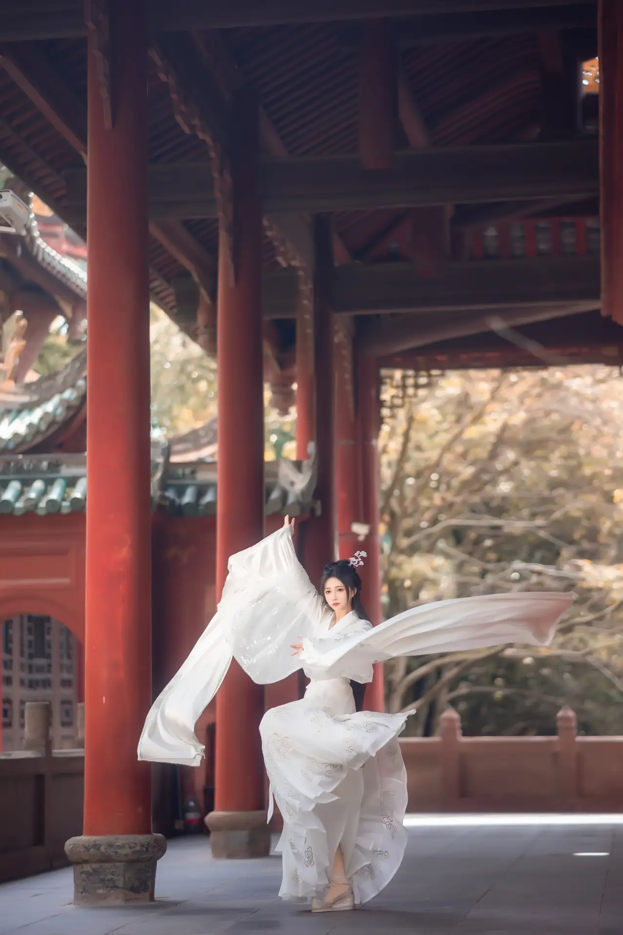 [艺图语] 2022.11.23 Vol.2505 白衣渡我#[34P]-1