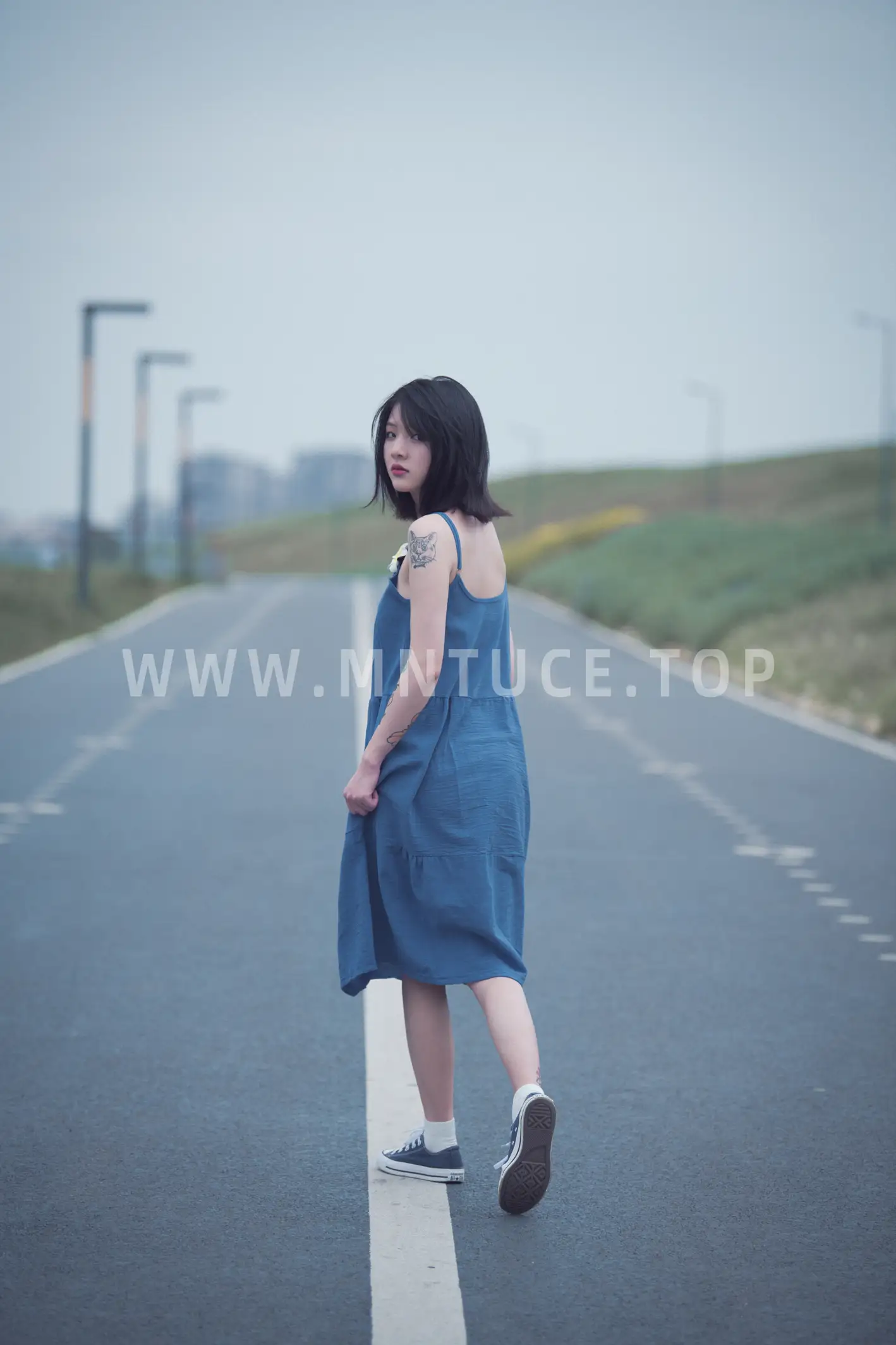 [艺图语] 2022.11.22 Vol.2497 不再清晨#[23P]-3